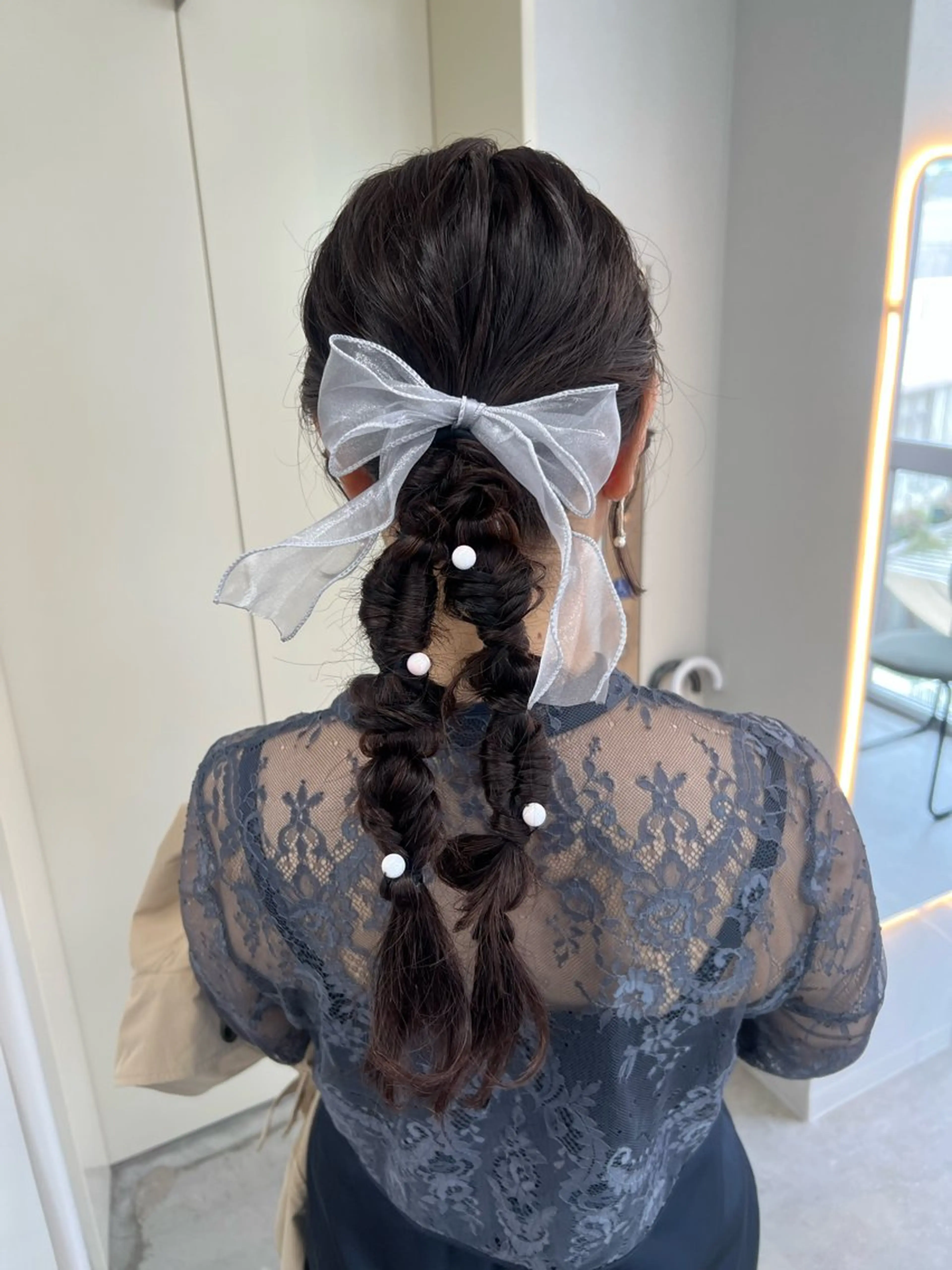 ロング ヘアセット maya レイヤーカットのヘアスタイル