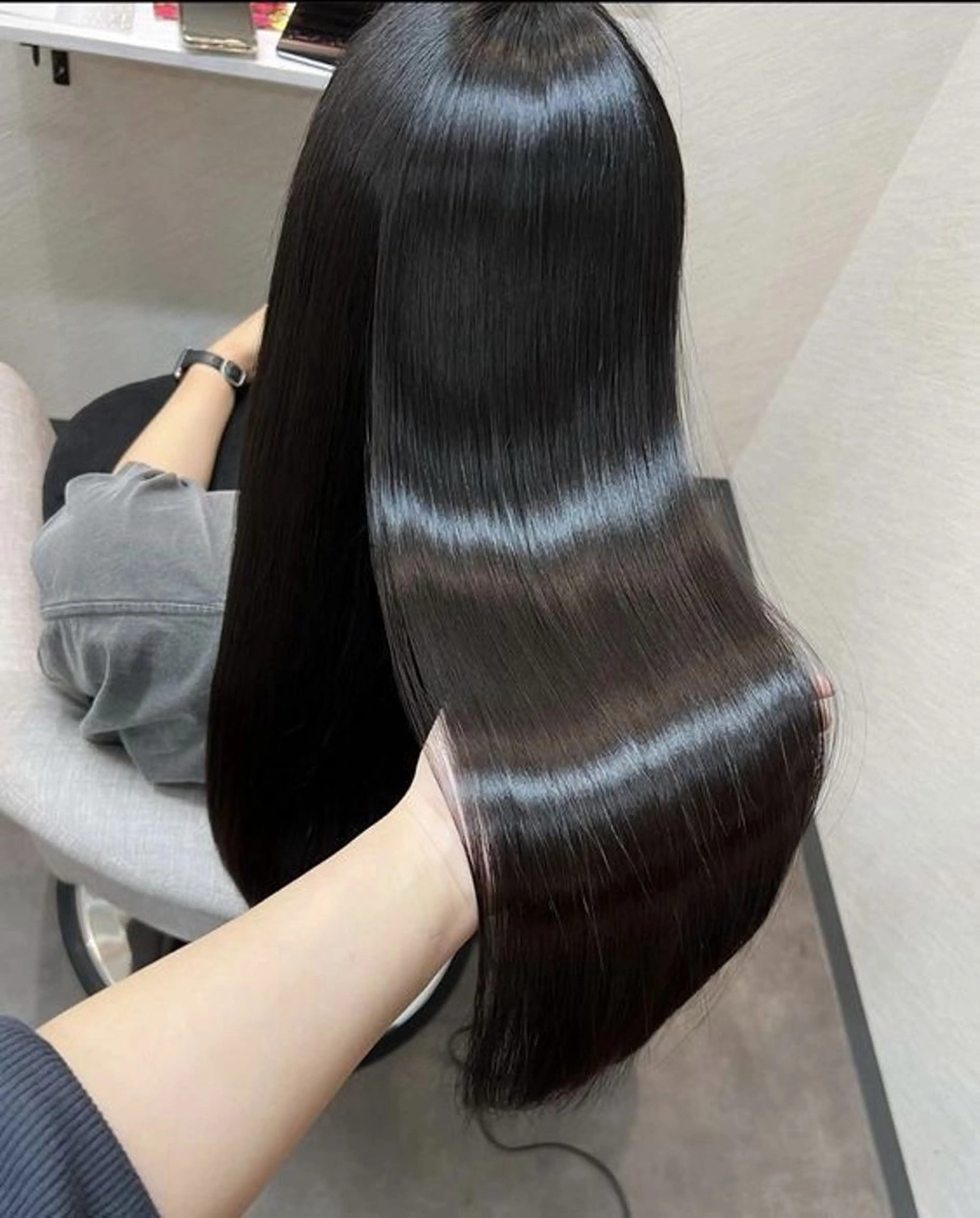 ロング トリートメント カット ヘアカラー トリートメント ✨ ラフィス川崎✨ しゅけ/カラー特化のヘアスタイル