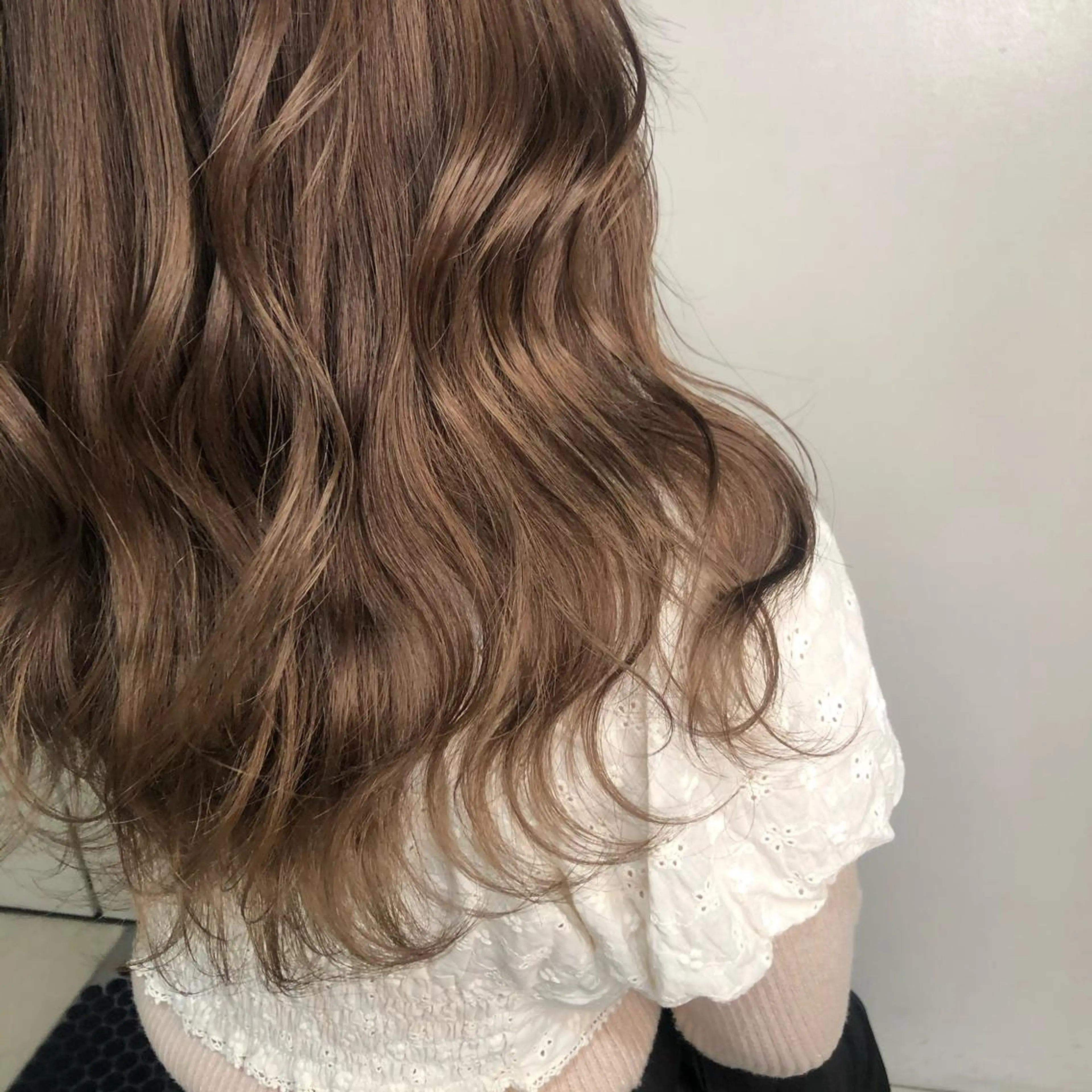 セミロング カラー ヘアアレンジ マツエク・マツパ ベージュカラー Noah's　Ark所属・透明感カラー🫧ヘア セット🫧松本菜月の眉毛・アイブロウイメージ