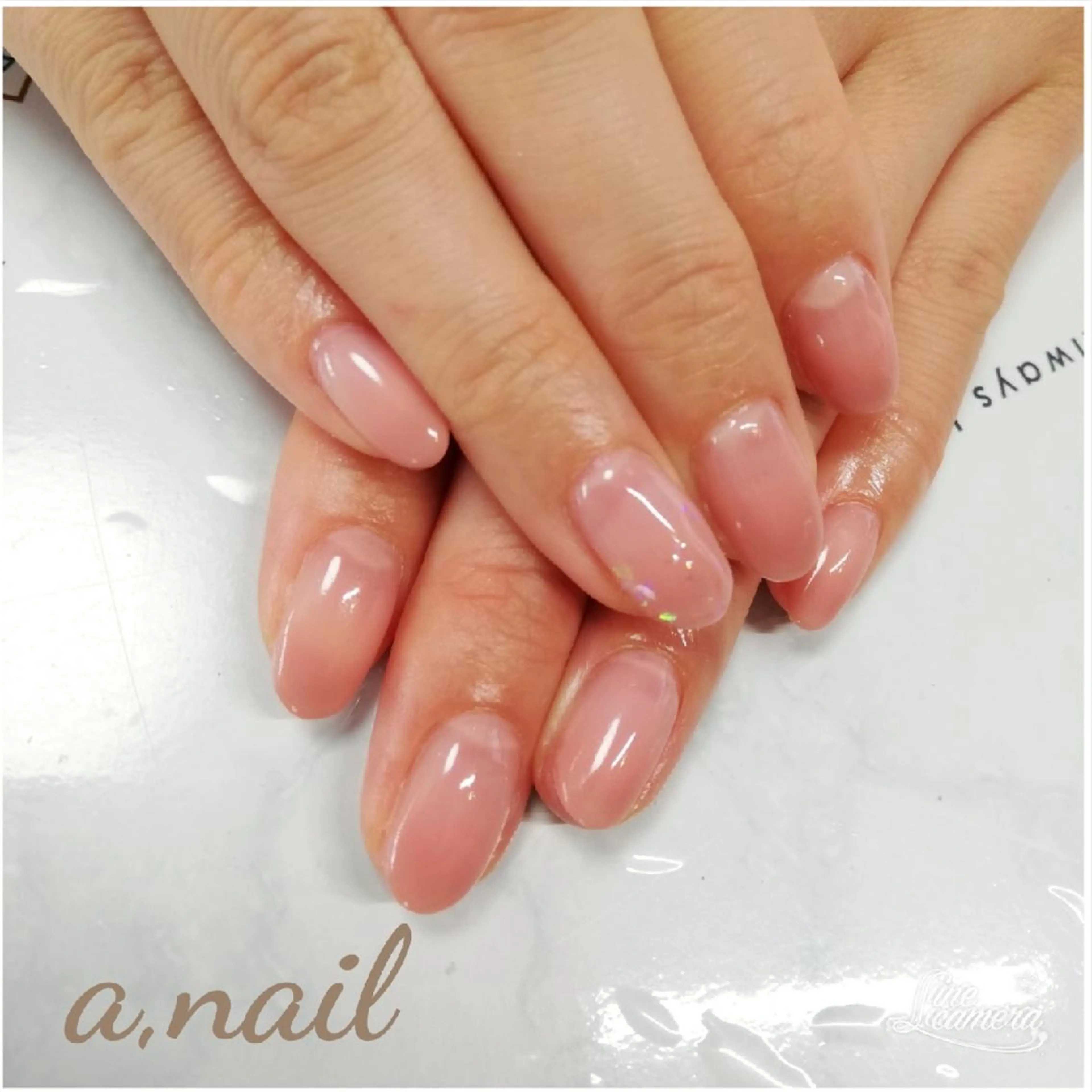 ネイル ホログラムネイル ハンドネイル ネイルサロン エーネイルのネイルデザイン