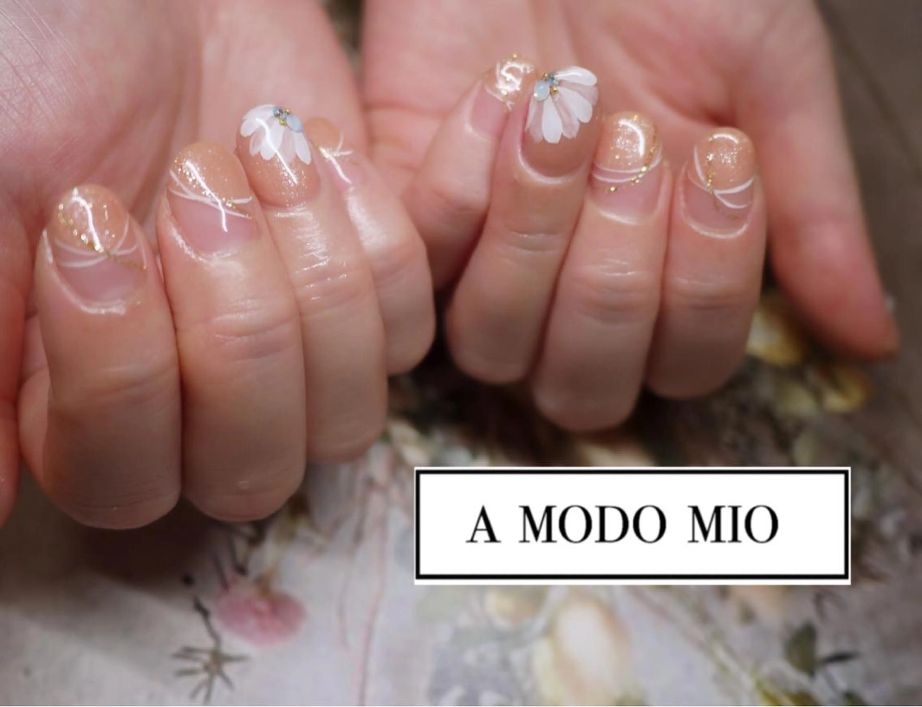 ネイル A MODO MIOのネイルデザイン