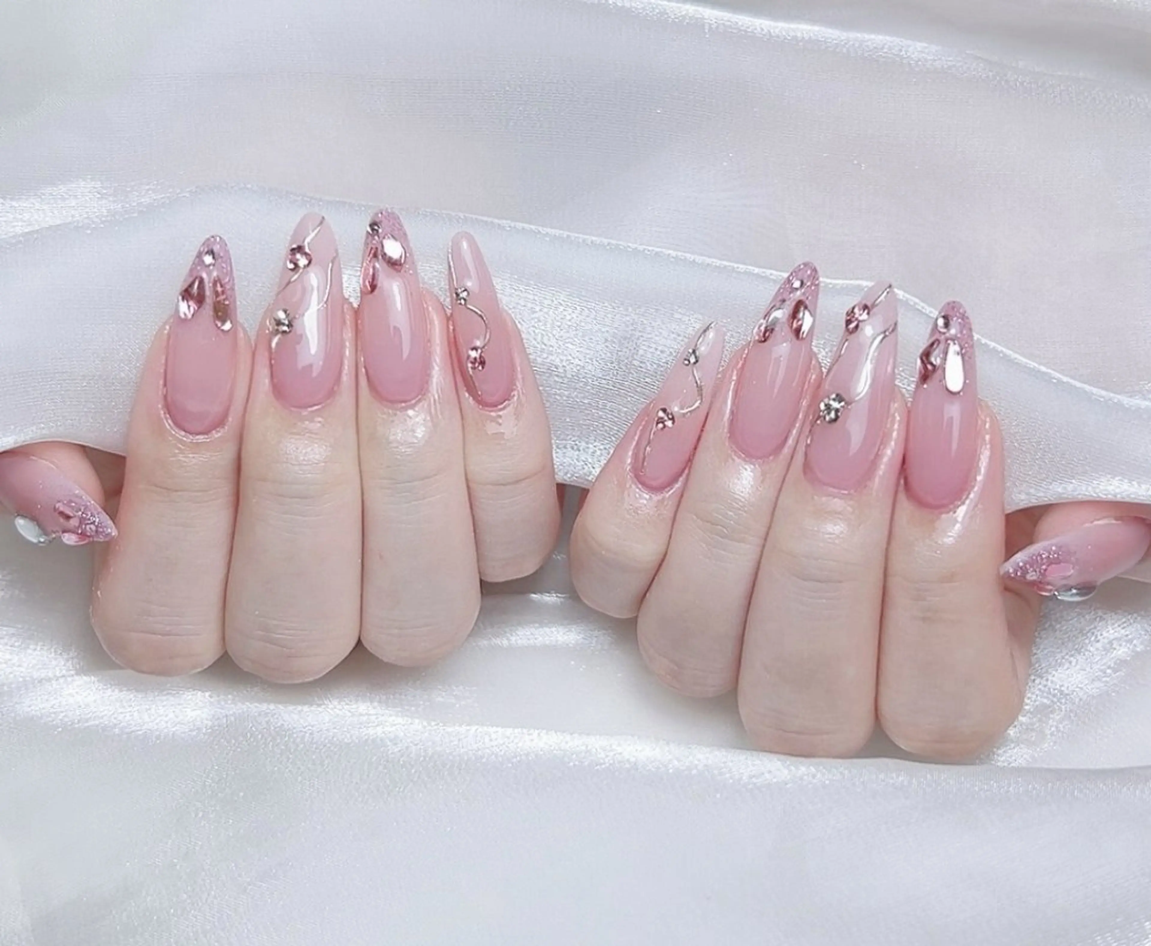 ネイル 🎀Ｍ nails✨ ビューティーのネイルデザイン
