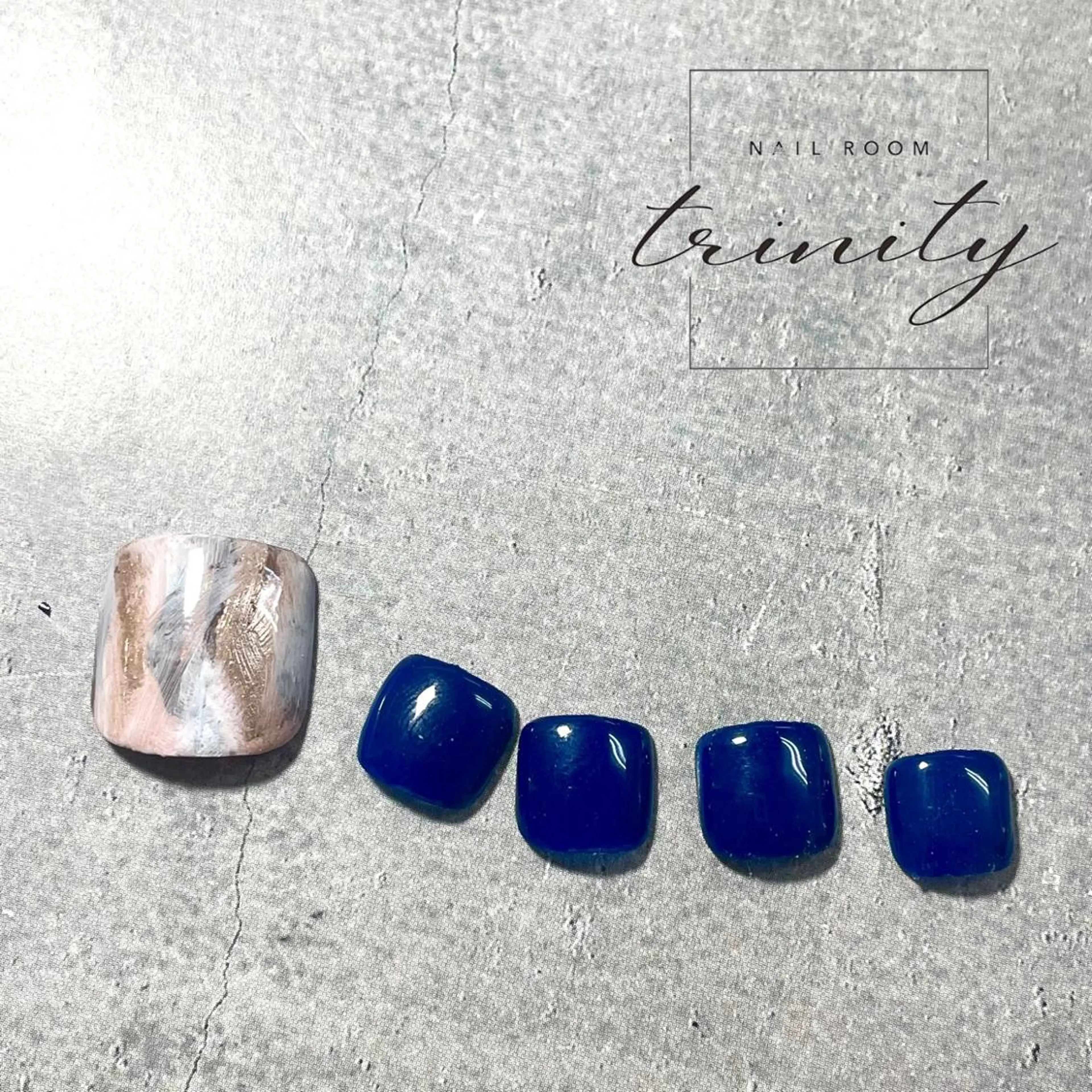 ネイル フットネイル Trinity staffのネイルデザイン