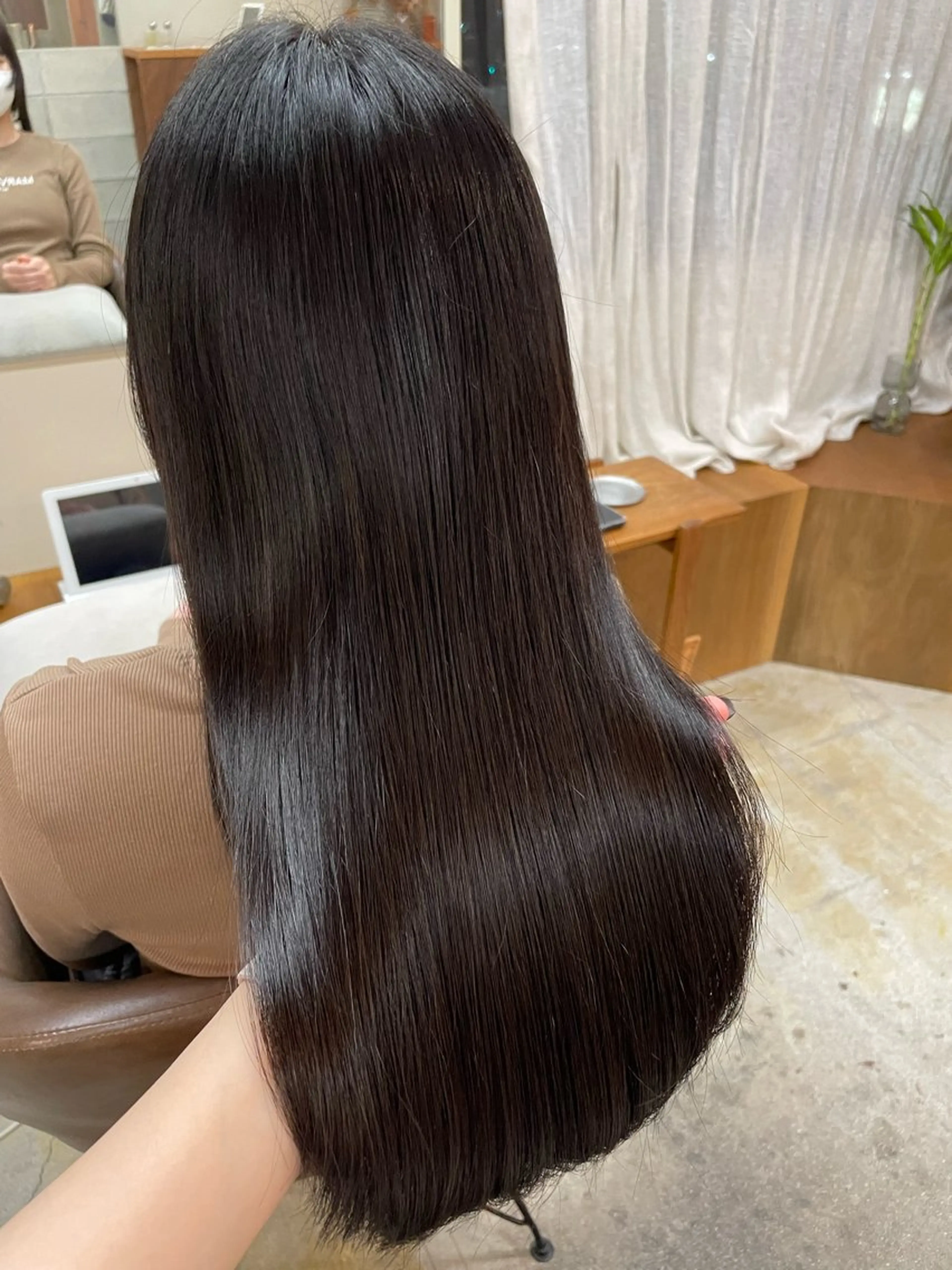 ロング 山下 悠月のヘアスタイル