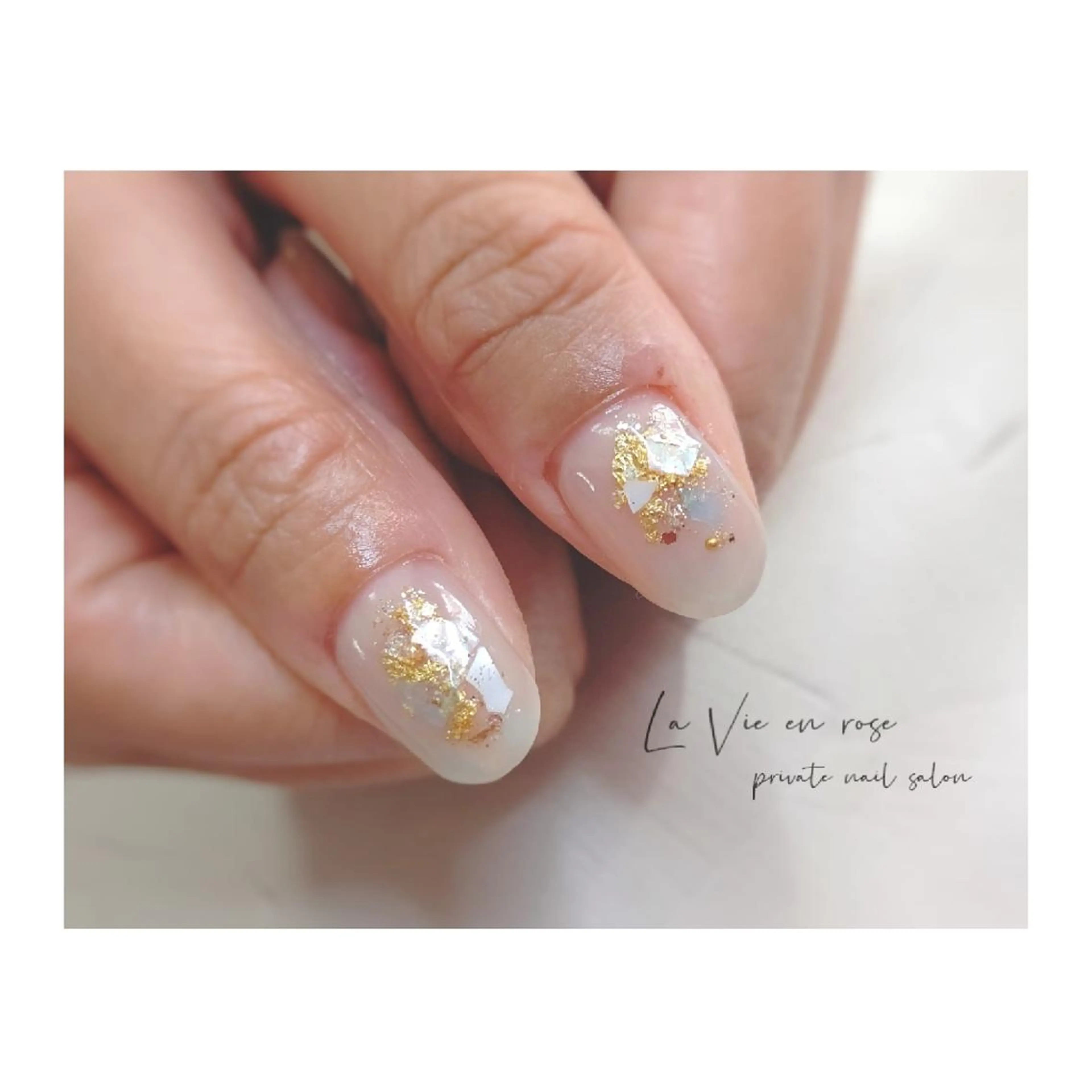 ネイル キラキラネイル ラヴィアン ローズのネイルデザイン