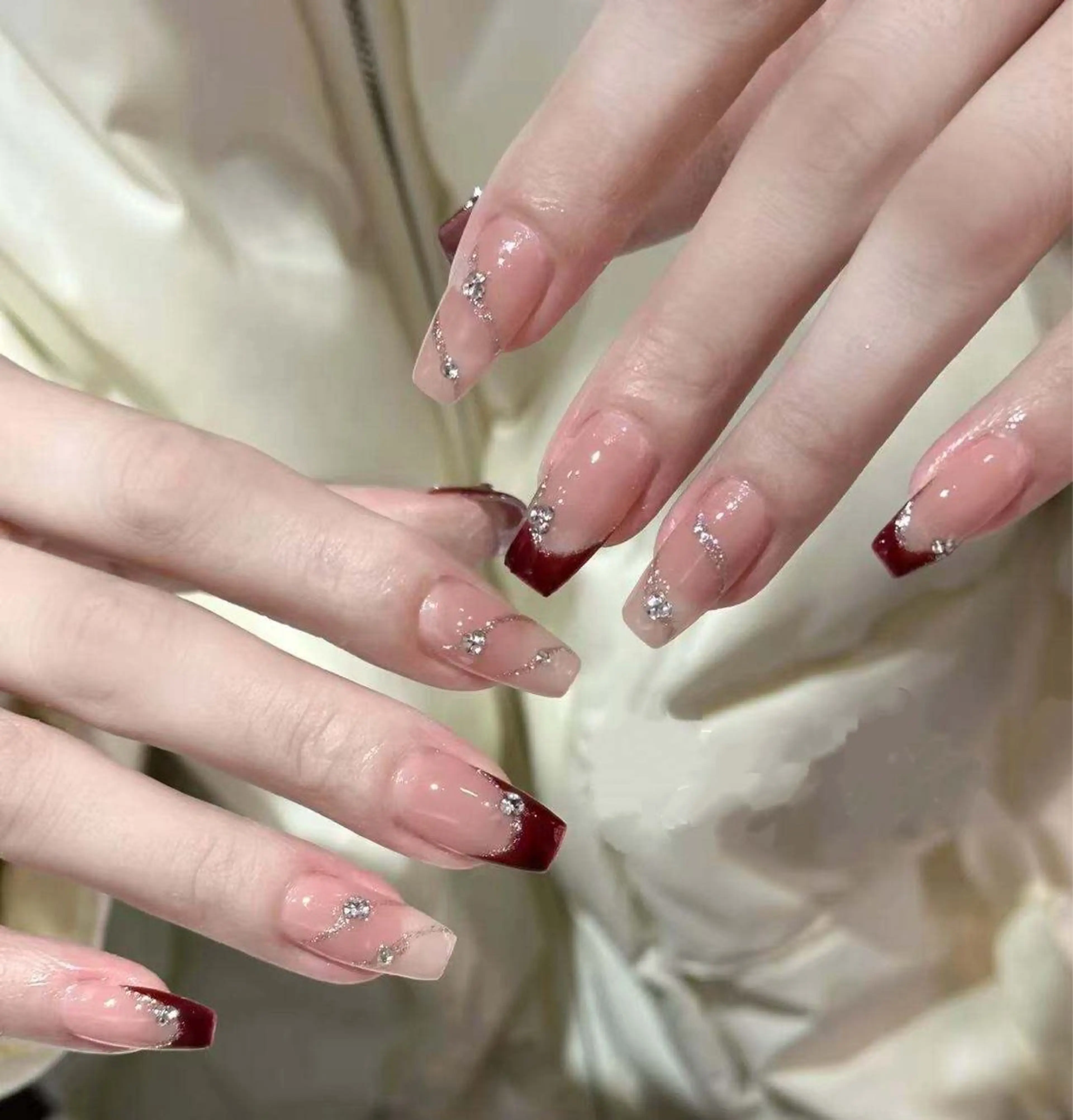 ネイル オーロラネイル フラワーネイル フットネイル フレンチネイル ジェルネイル ハンドネイル BabyYouMi nailのネイルデザイン