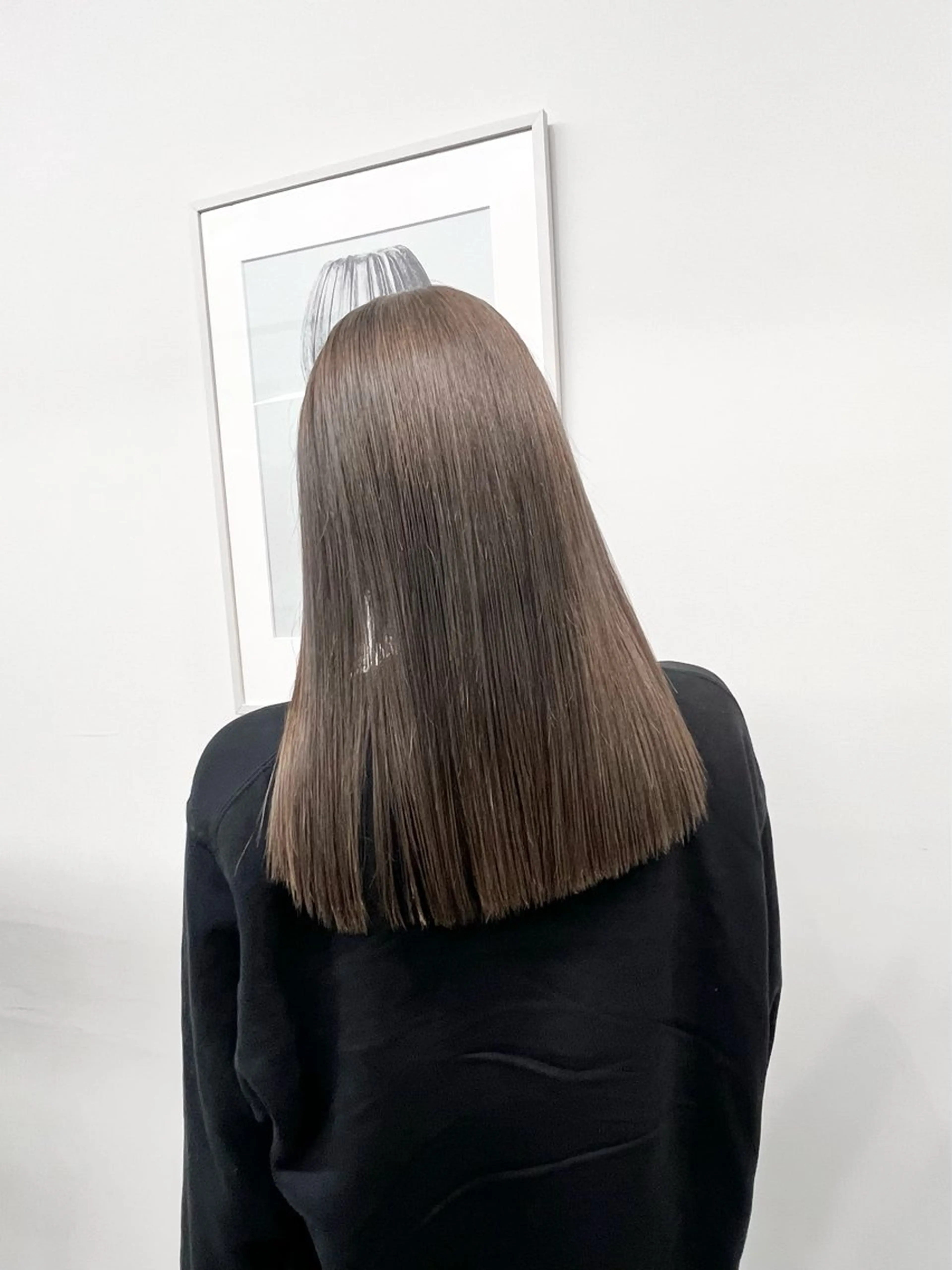 ミディアム INORI /フェイスレイヤーのヘアスタイル