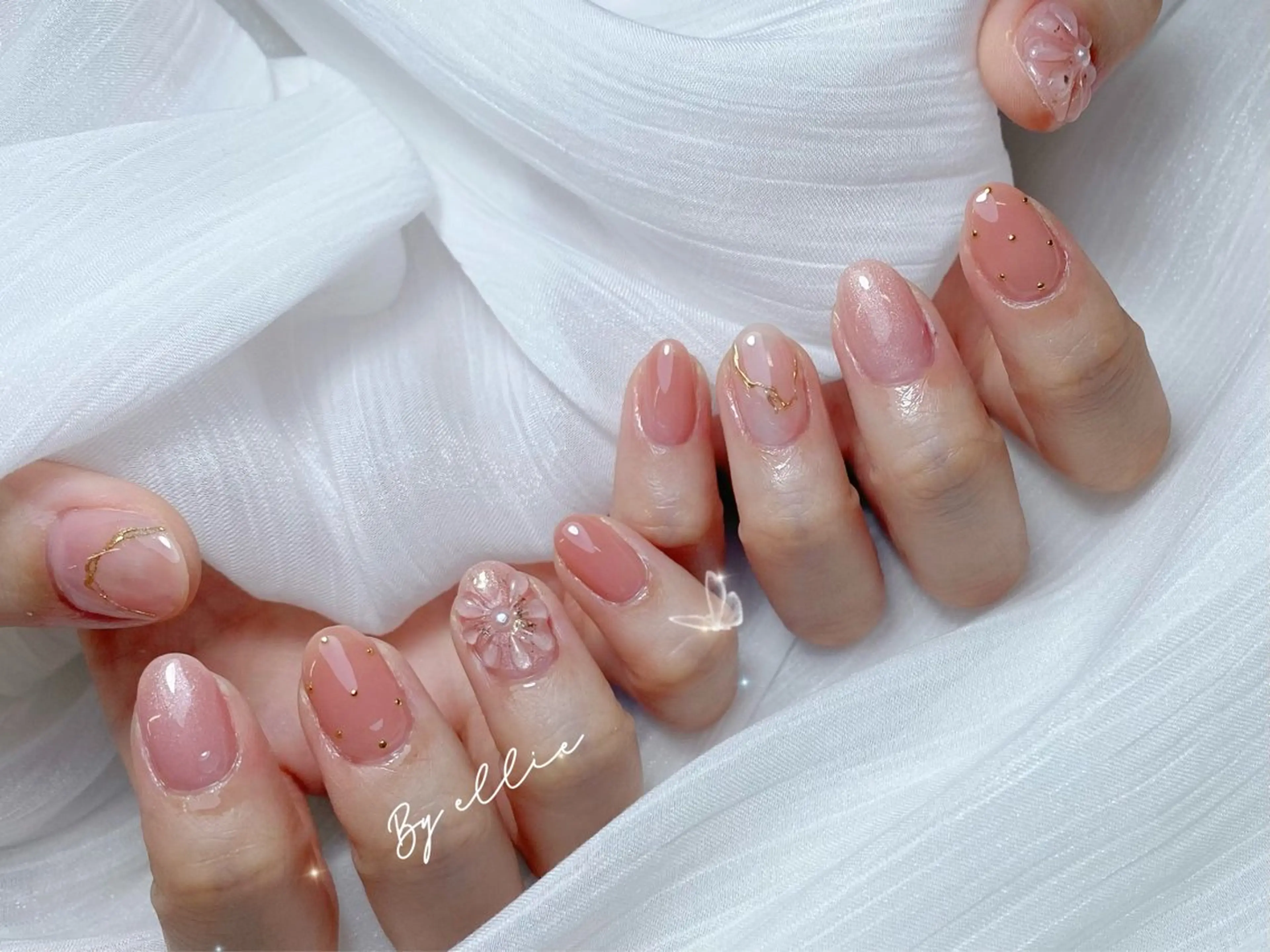 ネイル ハンドネイル ハンドケア ♡Ellie ♡のネイルデザイン