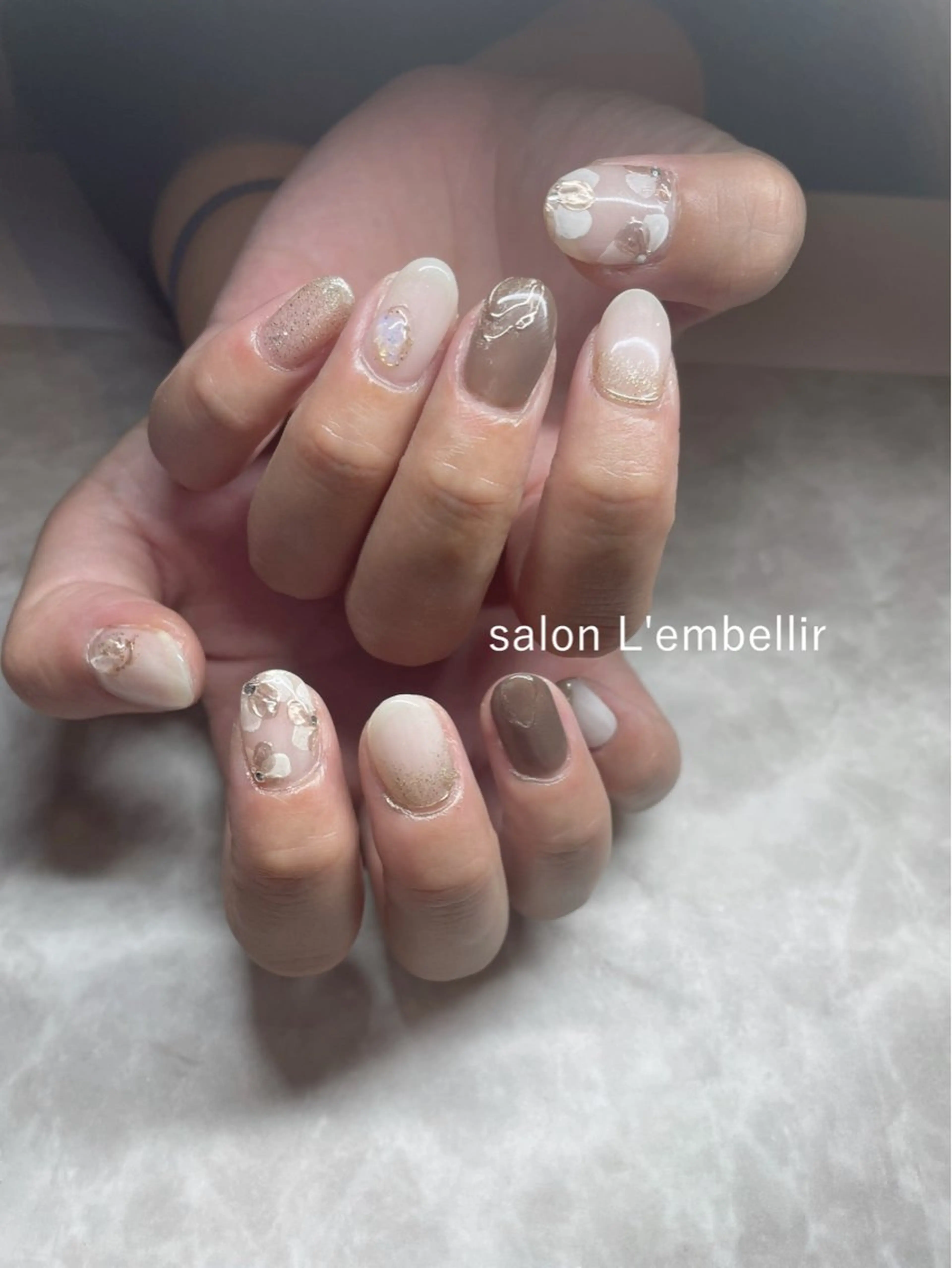 ネイル フラワーネイル ミラーネイル salon L'embellirのネイルデザイン