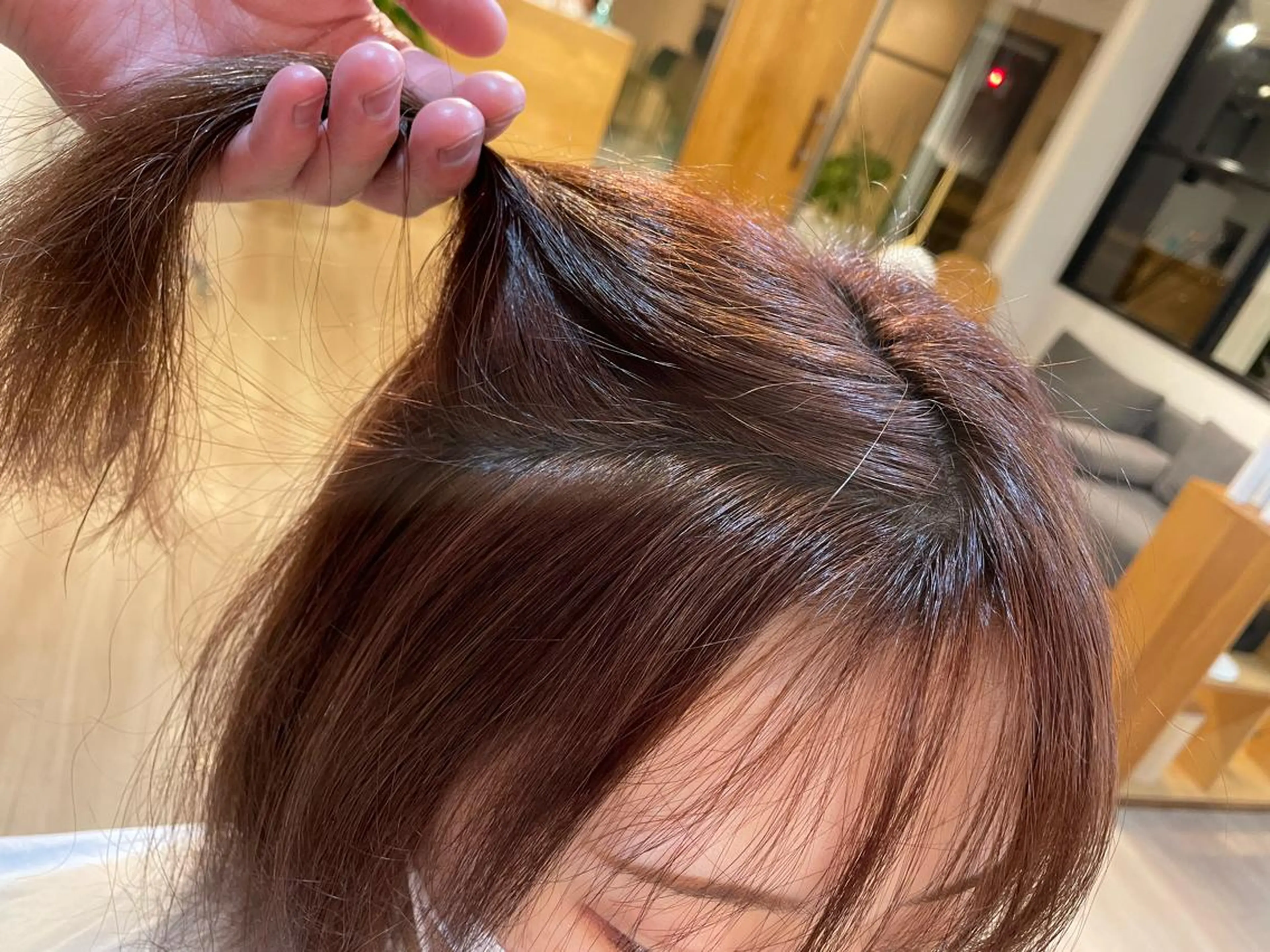 ミディアム 縮毛矯正 Lot’s所属・長瀬 友樹のヘアスタイル