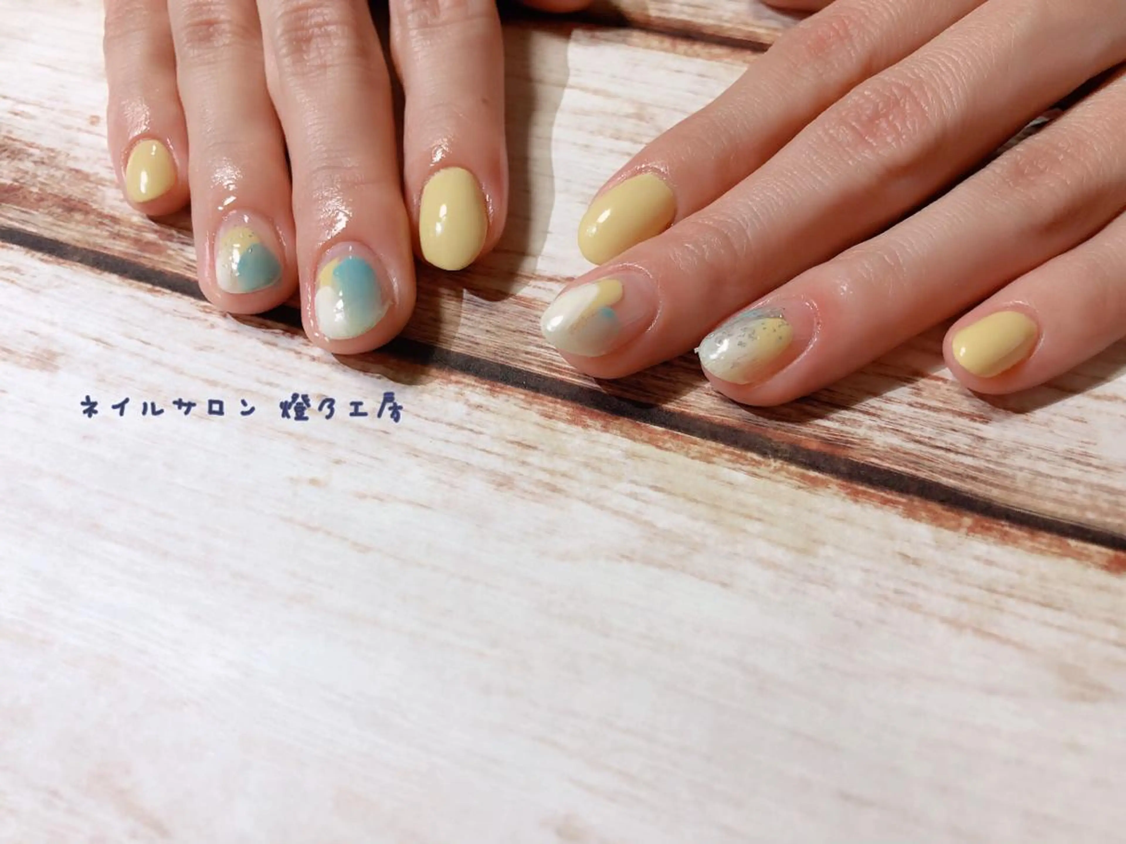 ネイル 伊藤 美里のネイルデザイン