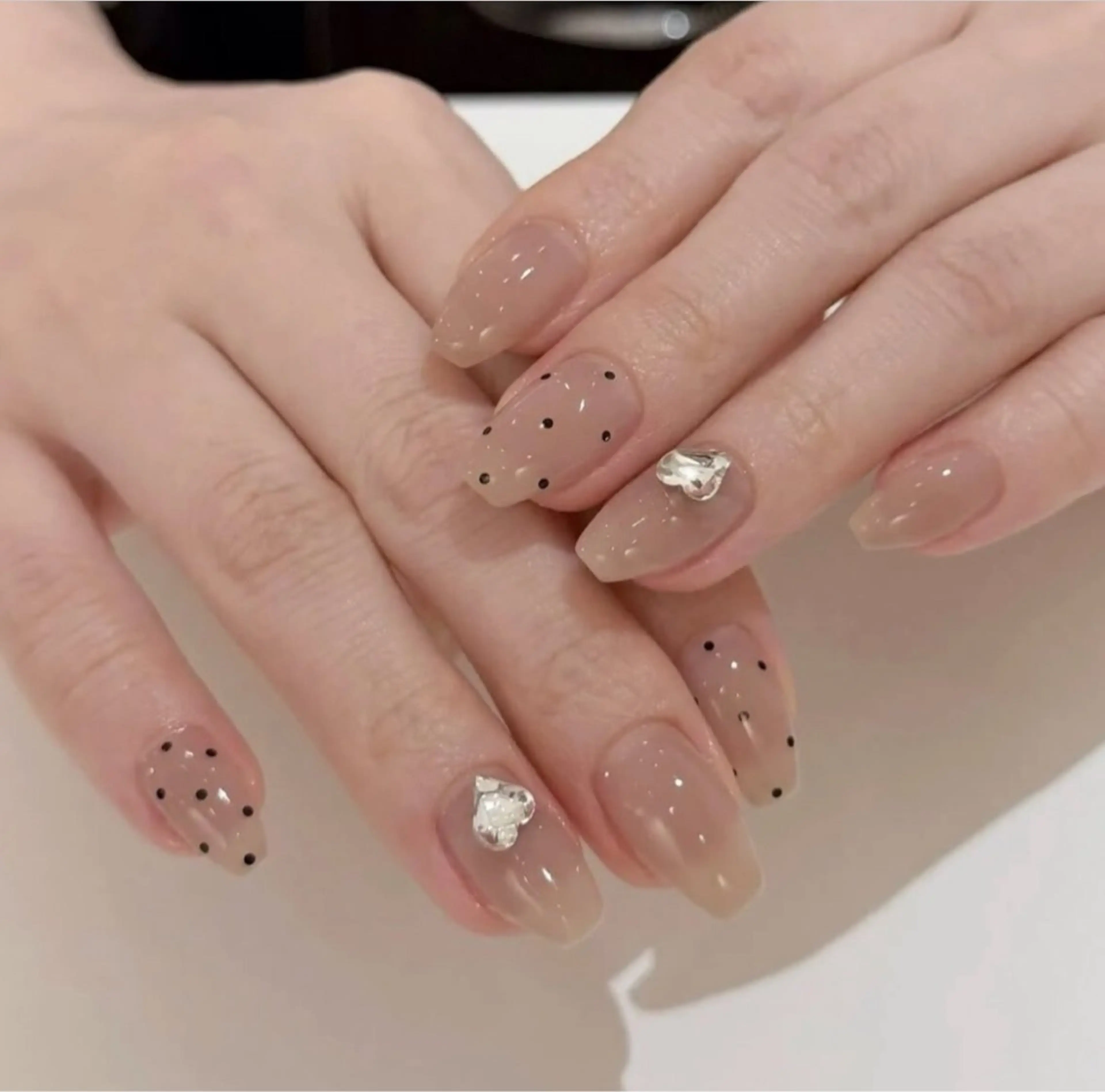 ネイル 長さ出し グラデーション キラキラネイル 韓国ネイル ラメ(グリッター) ハンドネイル ハンドケア Chisa Nail Studio所属・チ サのネイルデザイン