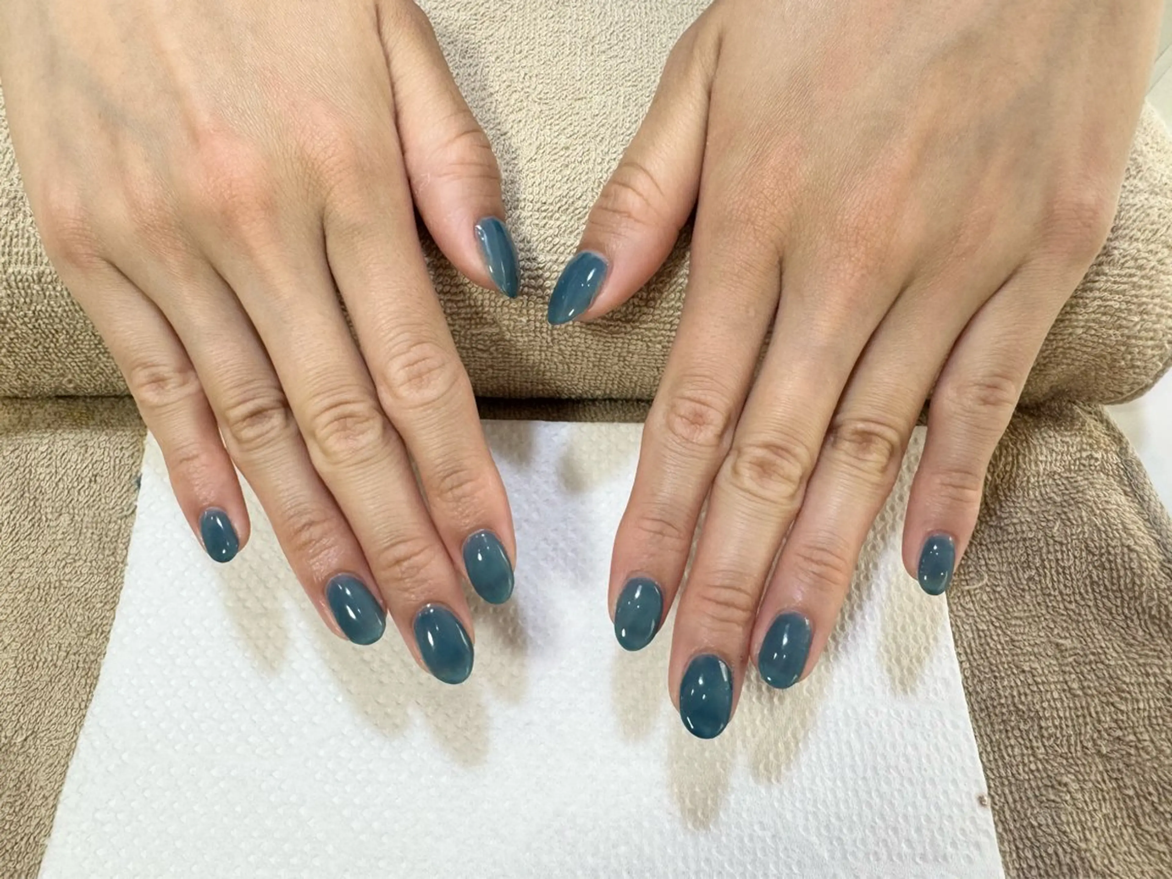 ネイル ワンカラーネイル 黒田 愛理のネイルデザイン