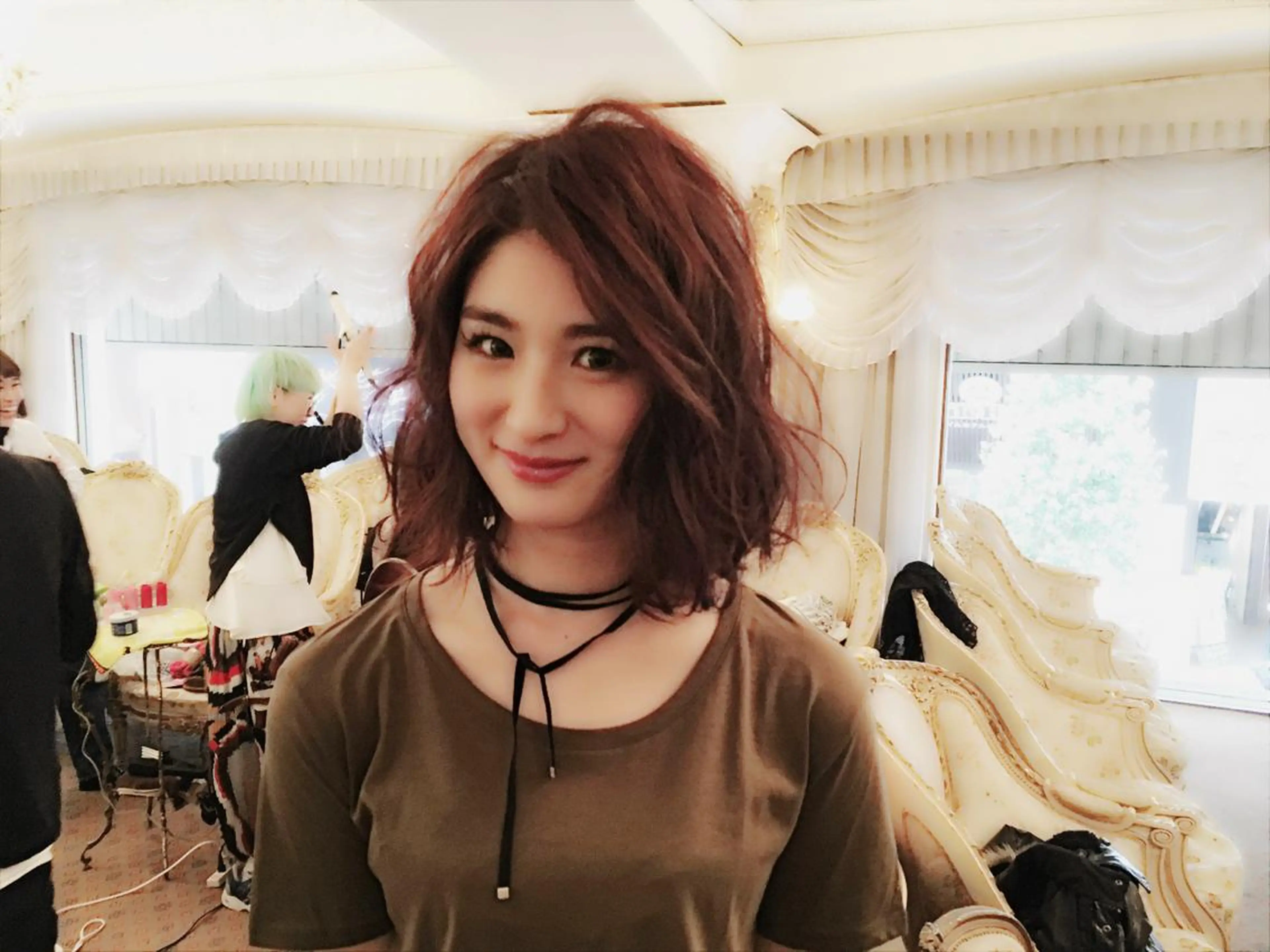 ミディアム カラー パーマ ボブ graxi'    グラシー所属・ブリーチ/ハイトーン SERINAのヘアスタイル