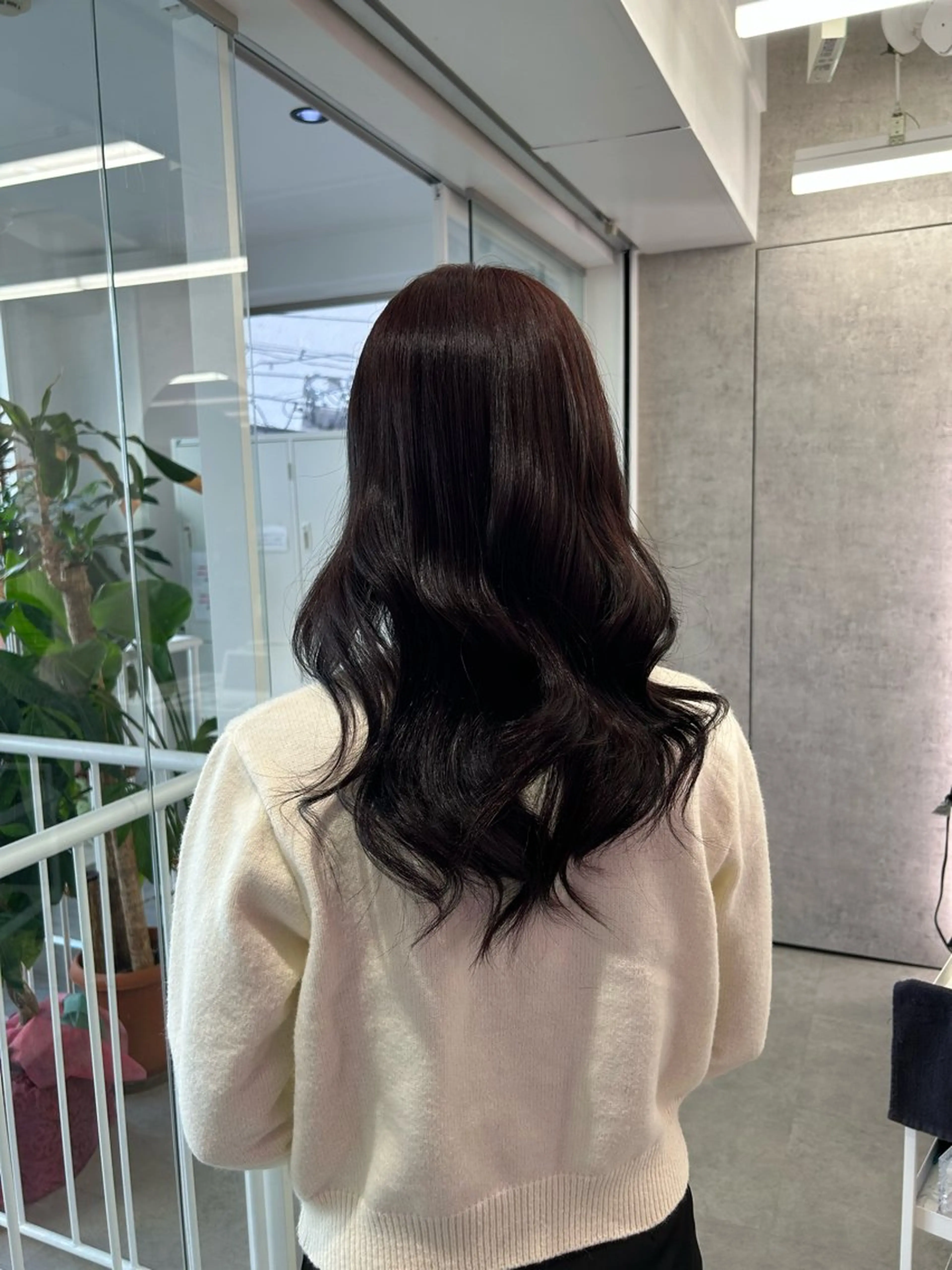 セミロング ヘアカラー トリートメント 髪質改善/縮毛矯正 山口蒼太のヘアスタイル