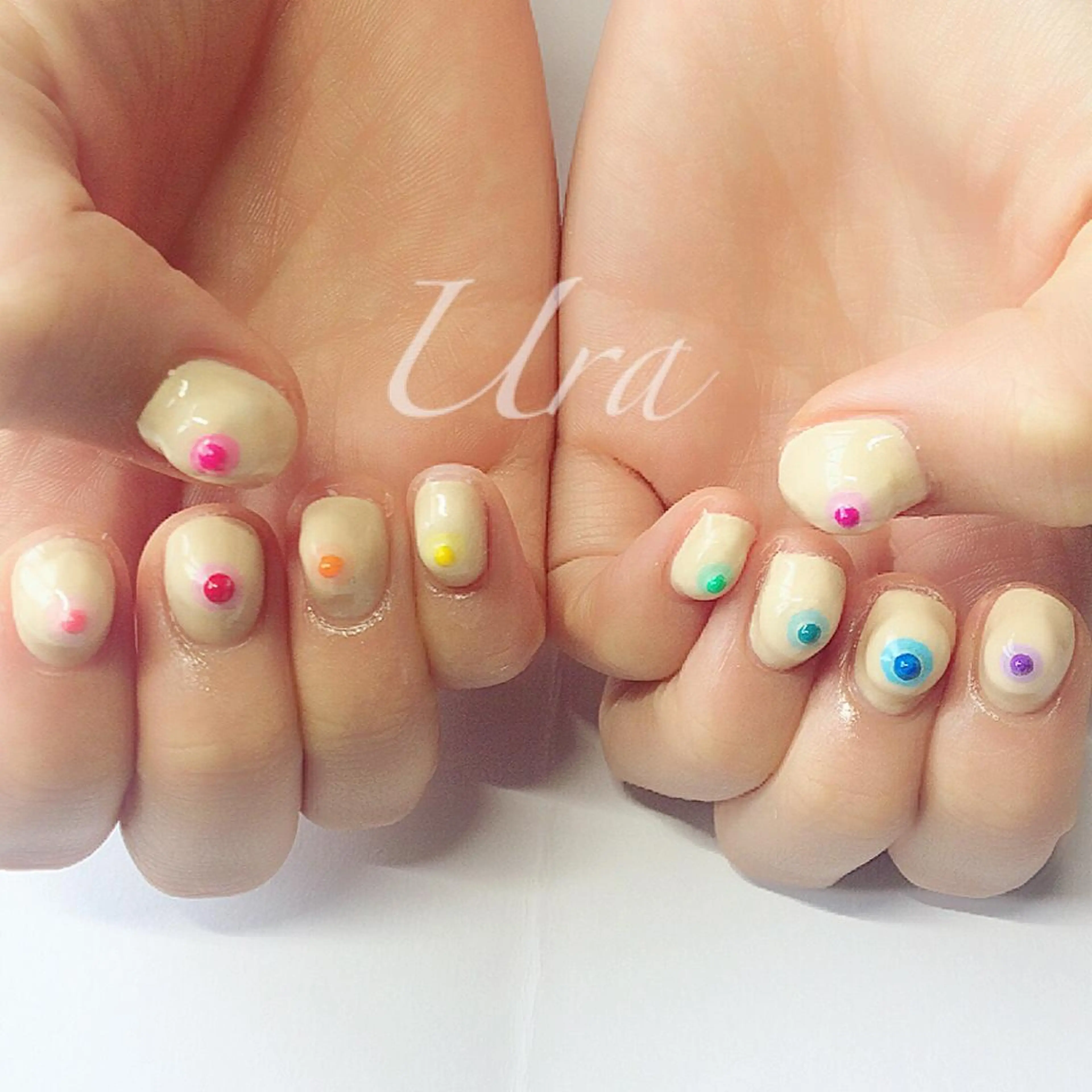 ネイル UrakoNail 《nail》のネイルデザイン