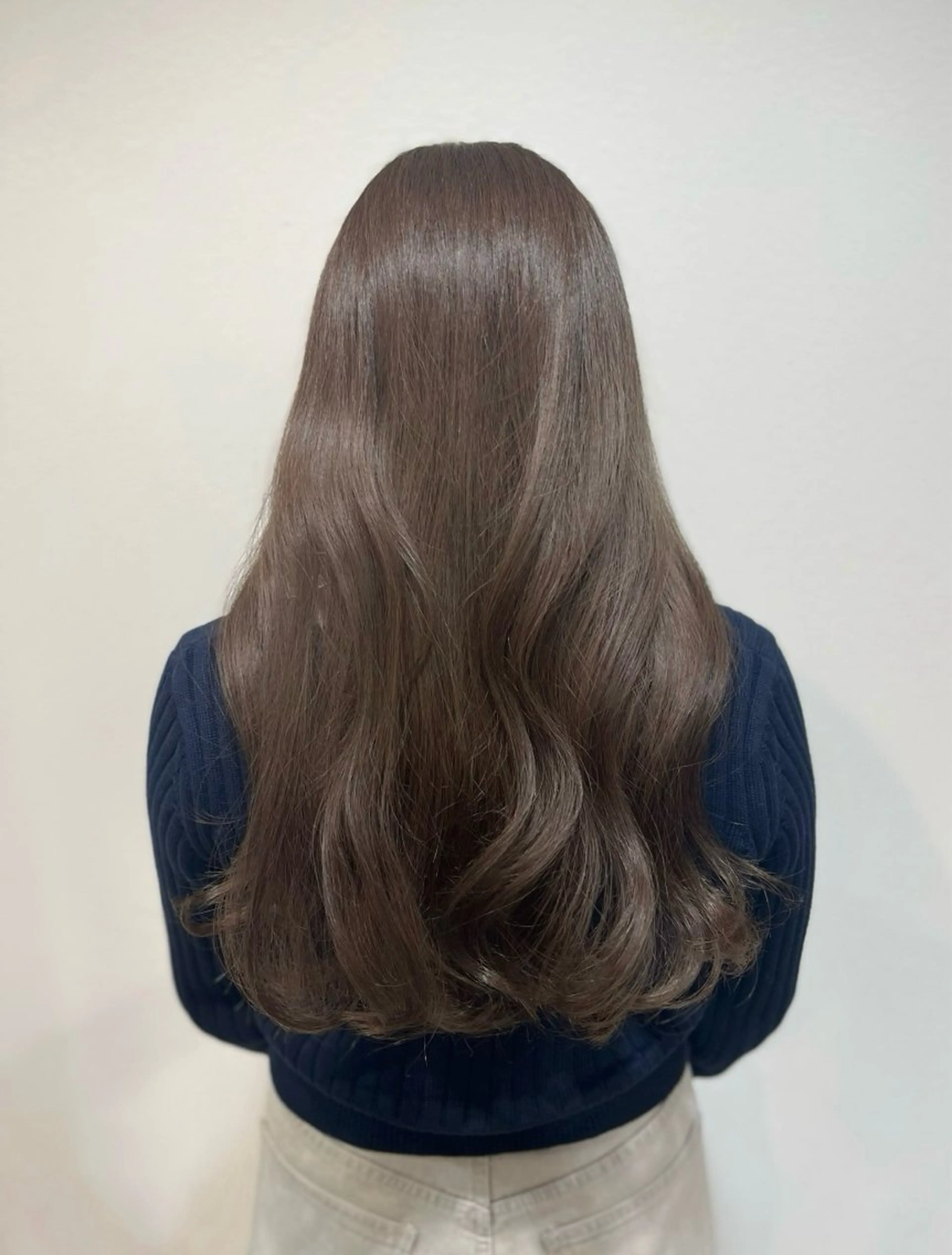 ロング カット ヘアカラー トリートメント 透明感カラー／ 艶感カラー／RAMUのヘアスタイル