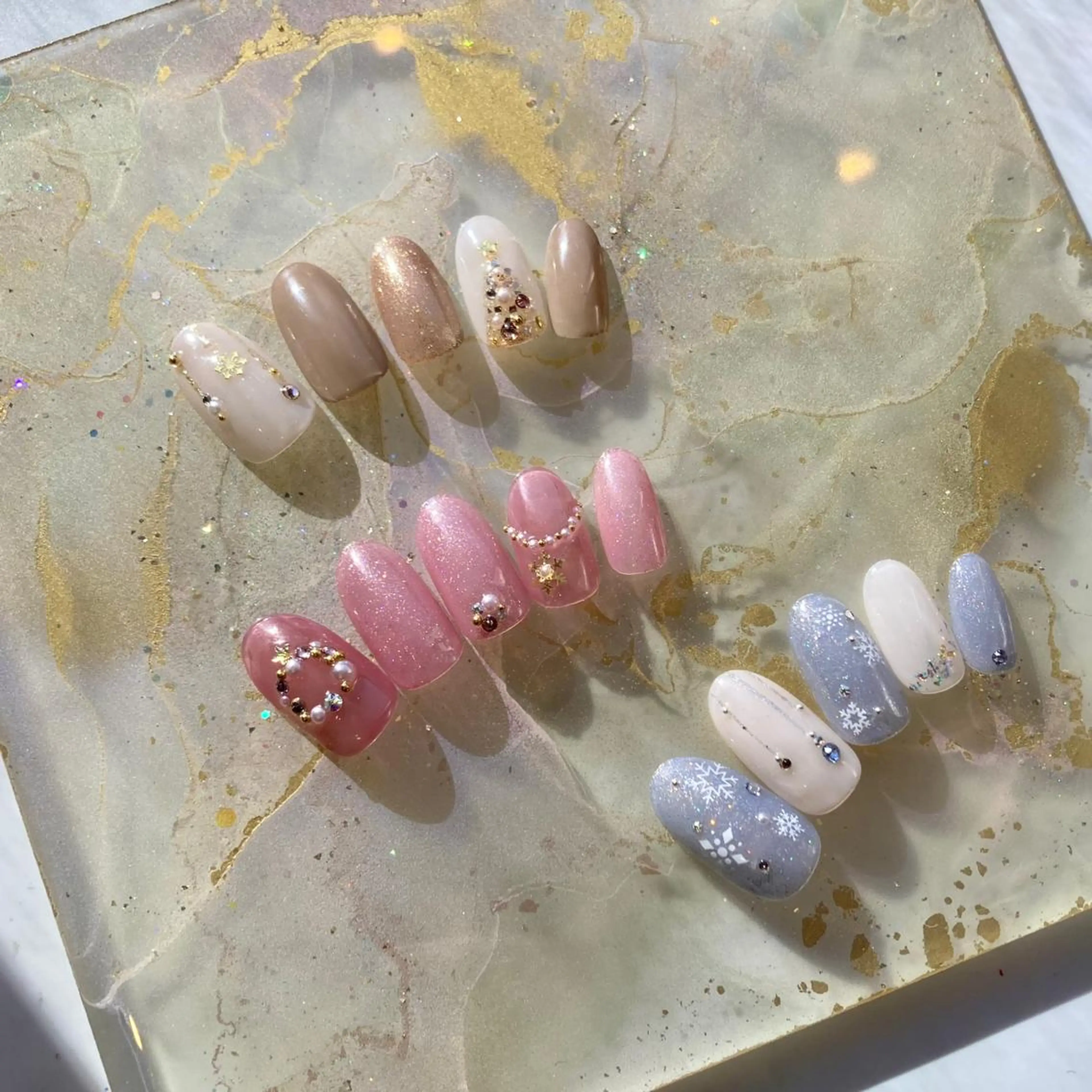 今月のおすすめデザインB【アート4〜6本込・オフ無し】の写真