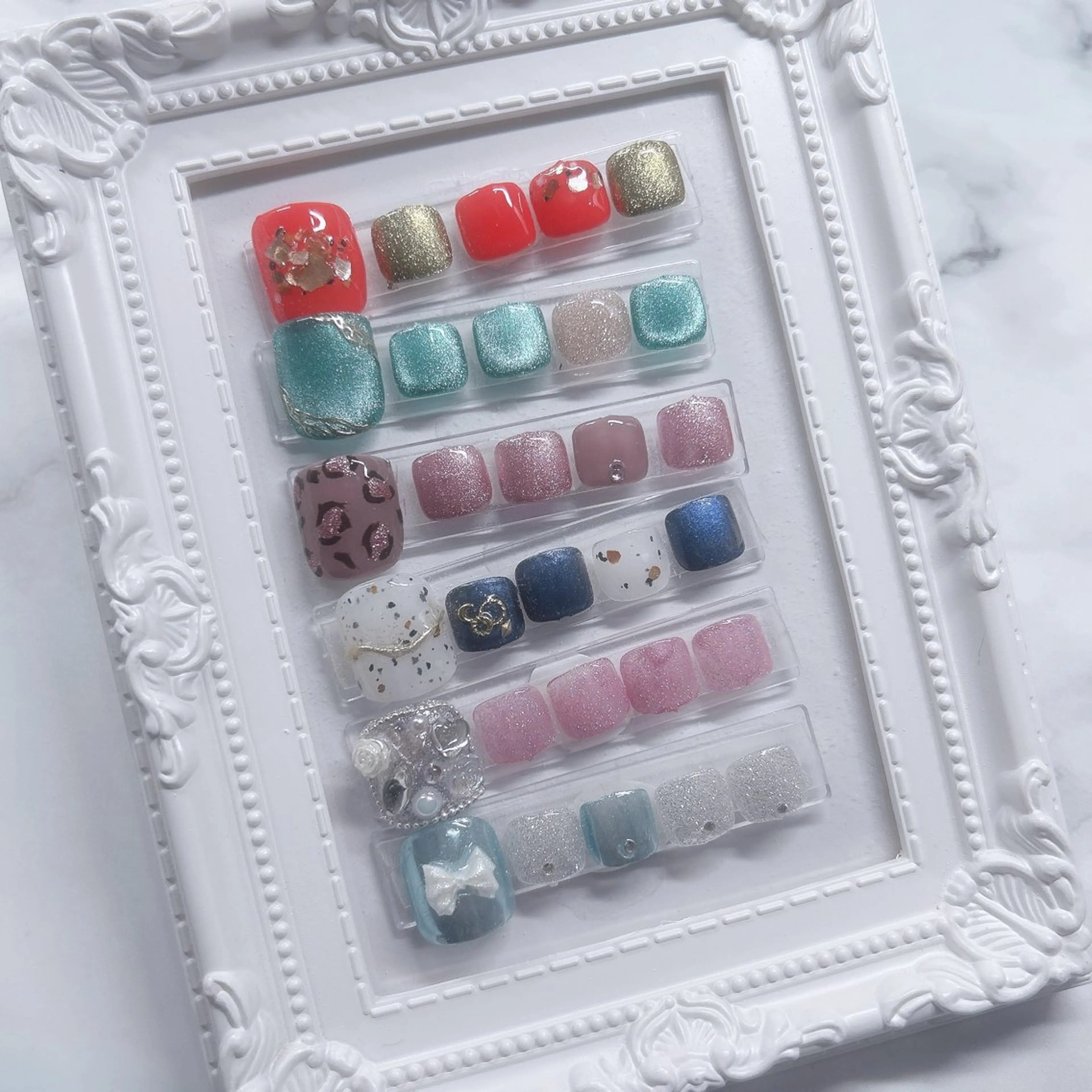 【オフあり】フットネイル定額デザインの写真