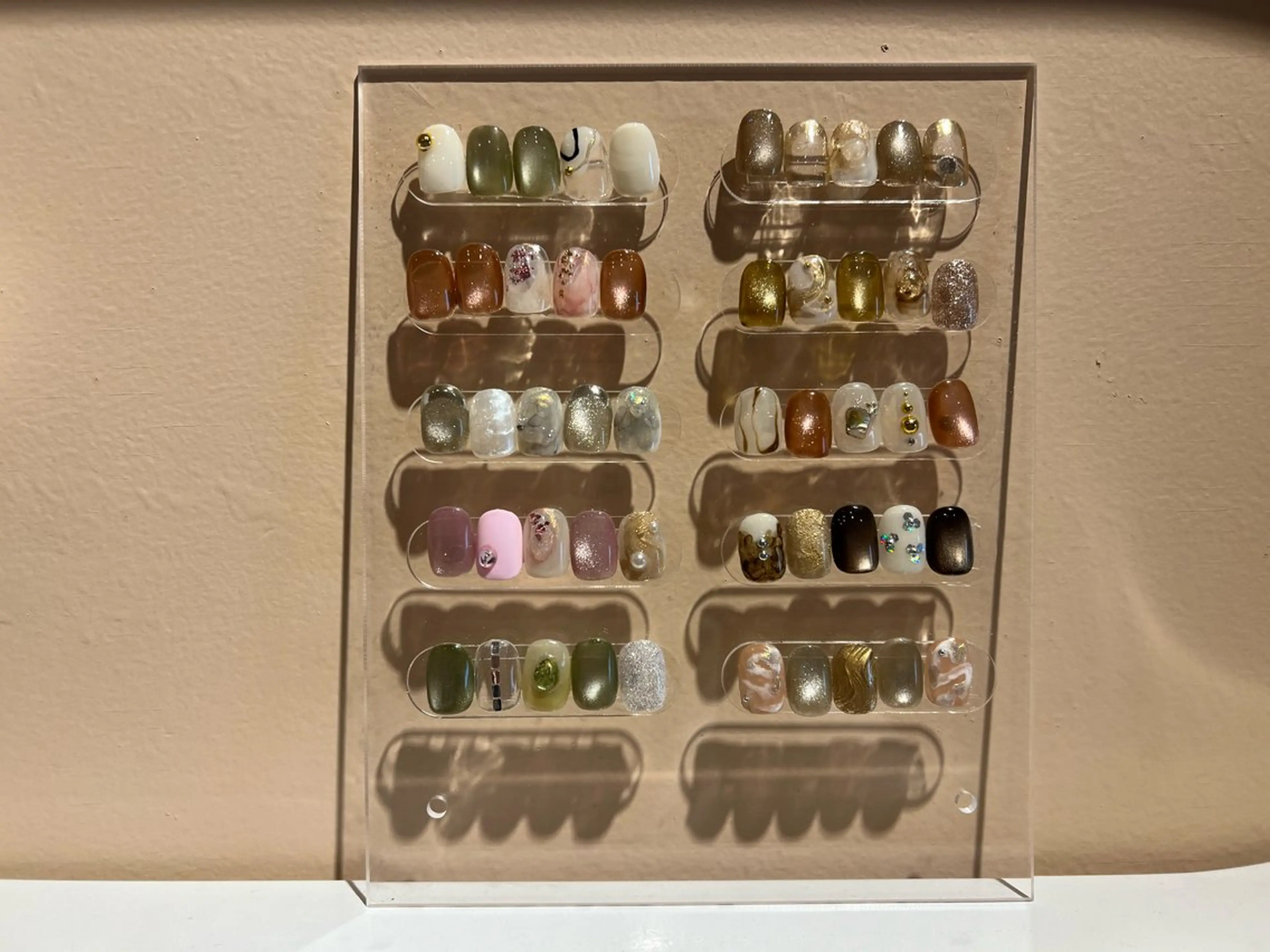 ネイル ハンドネイル yokozawa sakiのネイルデザイン