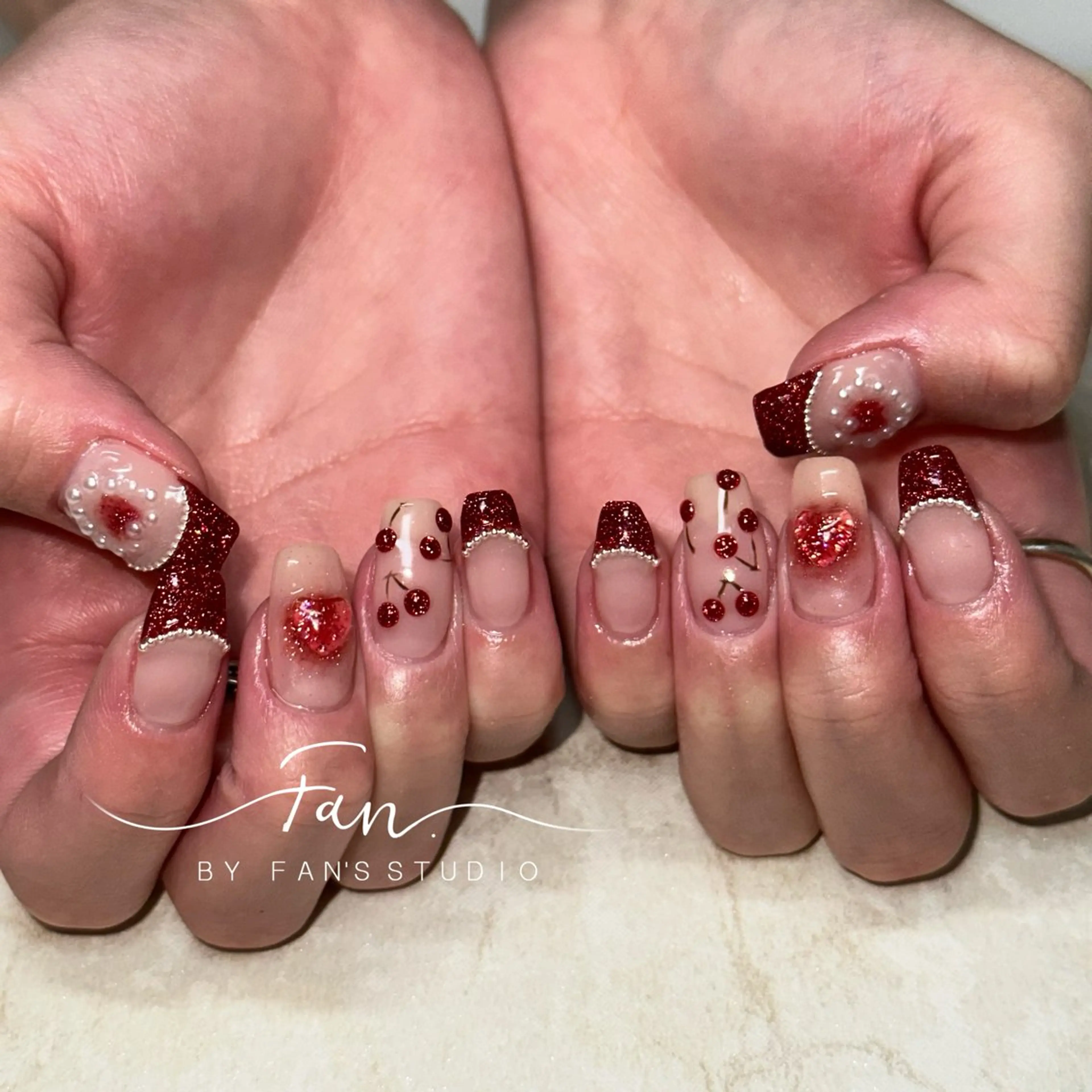 ネイル 🌻FAN'S STUDIO池袋🌻のネイルデザイン