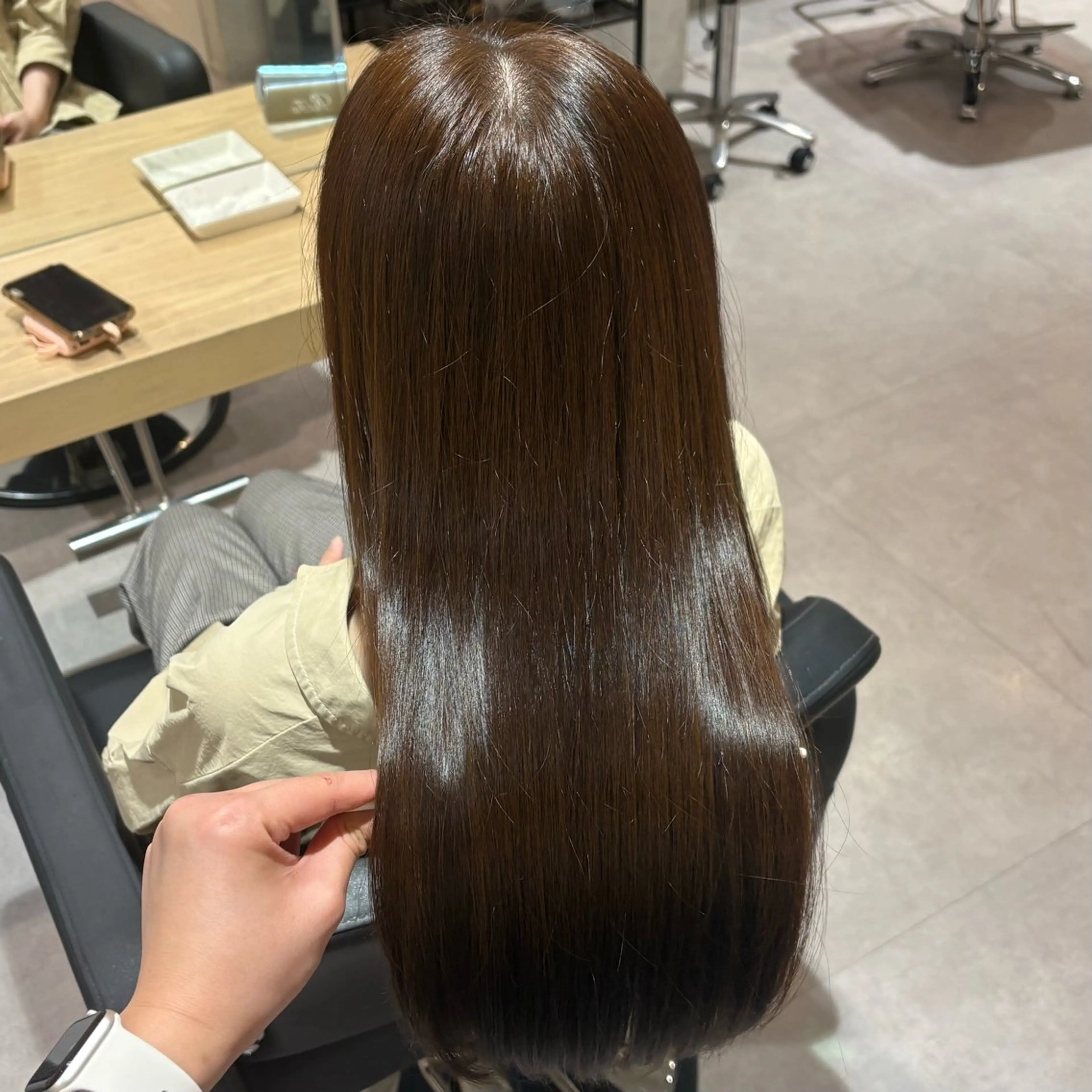 ロング カラー カット ヘアカラー トリートメント 加藤 麻夢のヘアスタイル