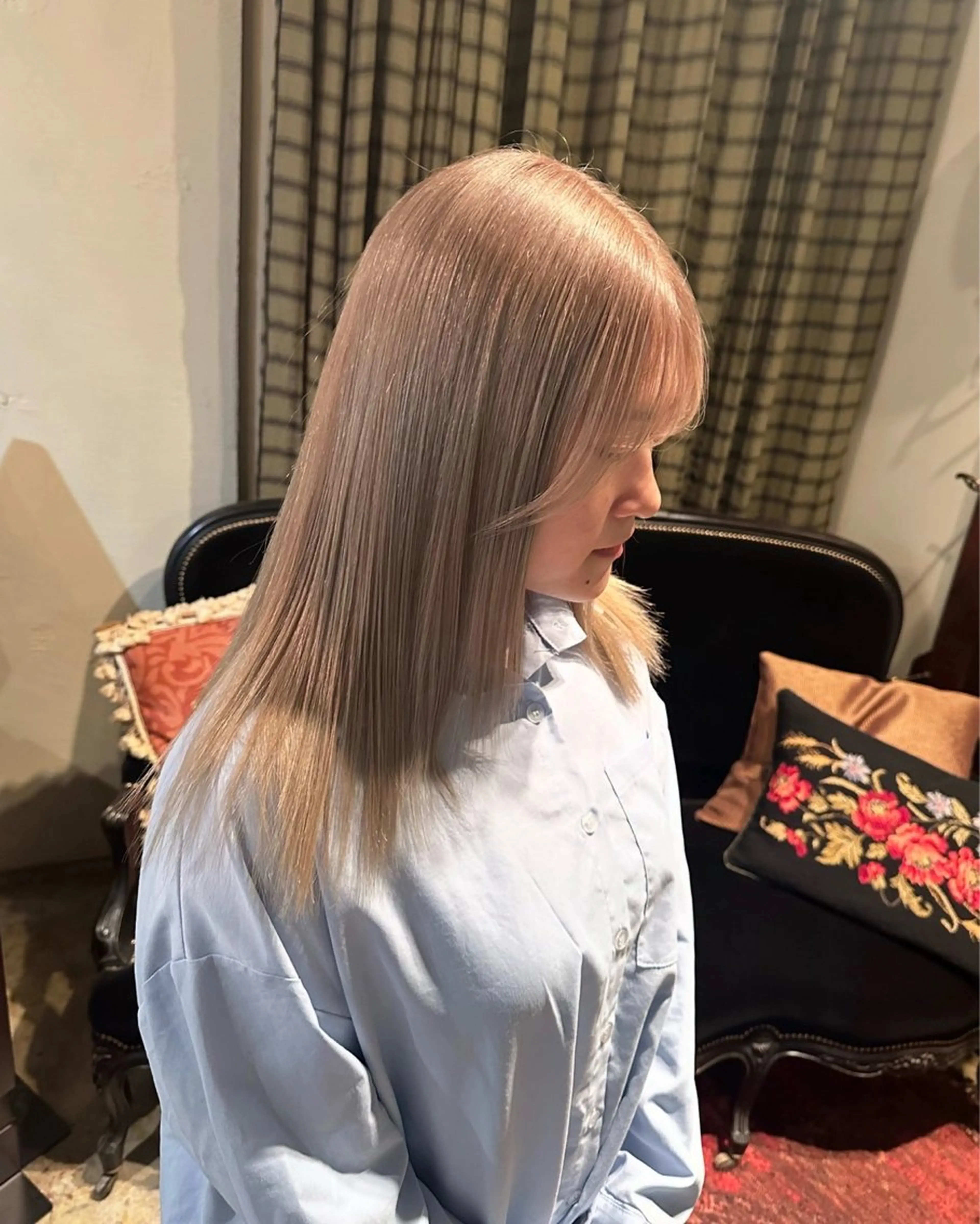 平日20時限定❕ブリーチリタッチ➕ワンカラー🩵プラチナトリートメント付きの写真