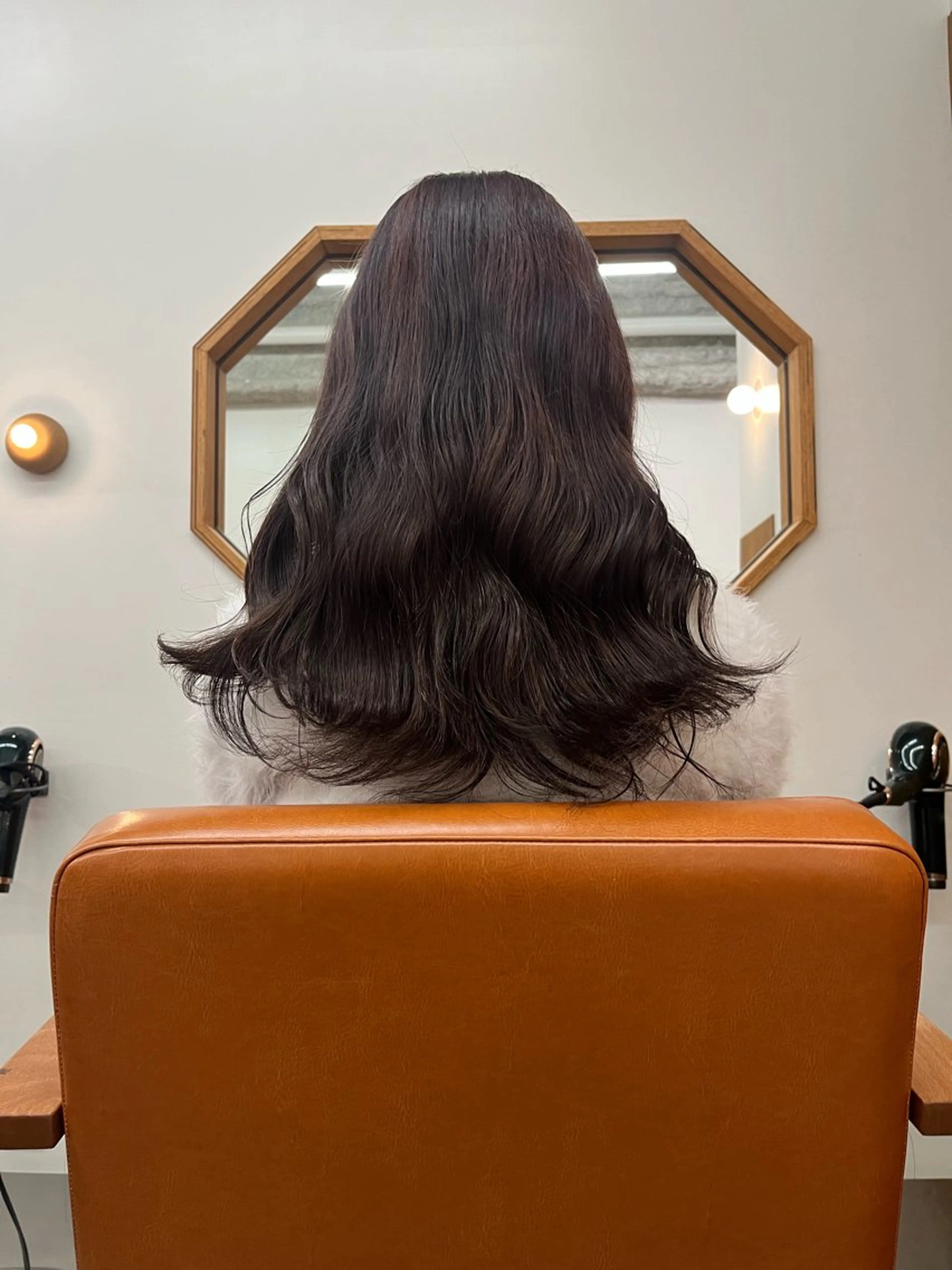 セミロング カラー ブリーチ 透明感カラー ダブルカラー 安藤 琢真のヘアスタイル