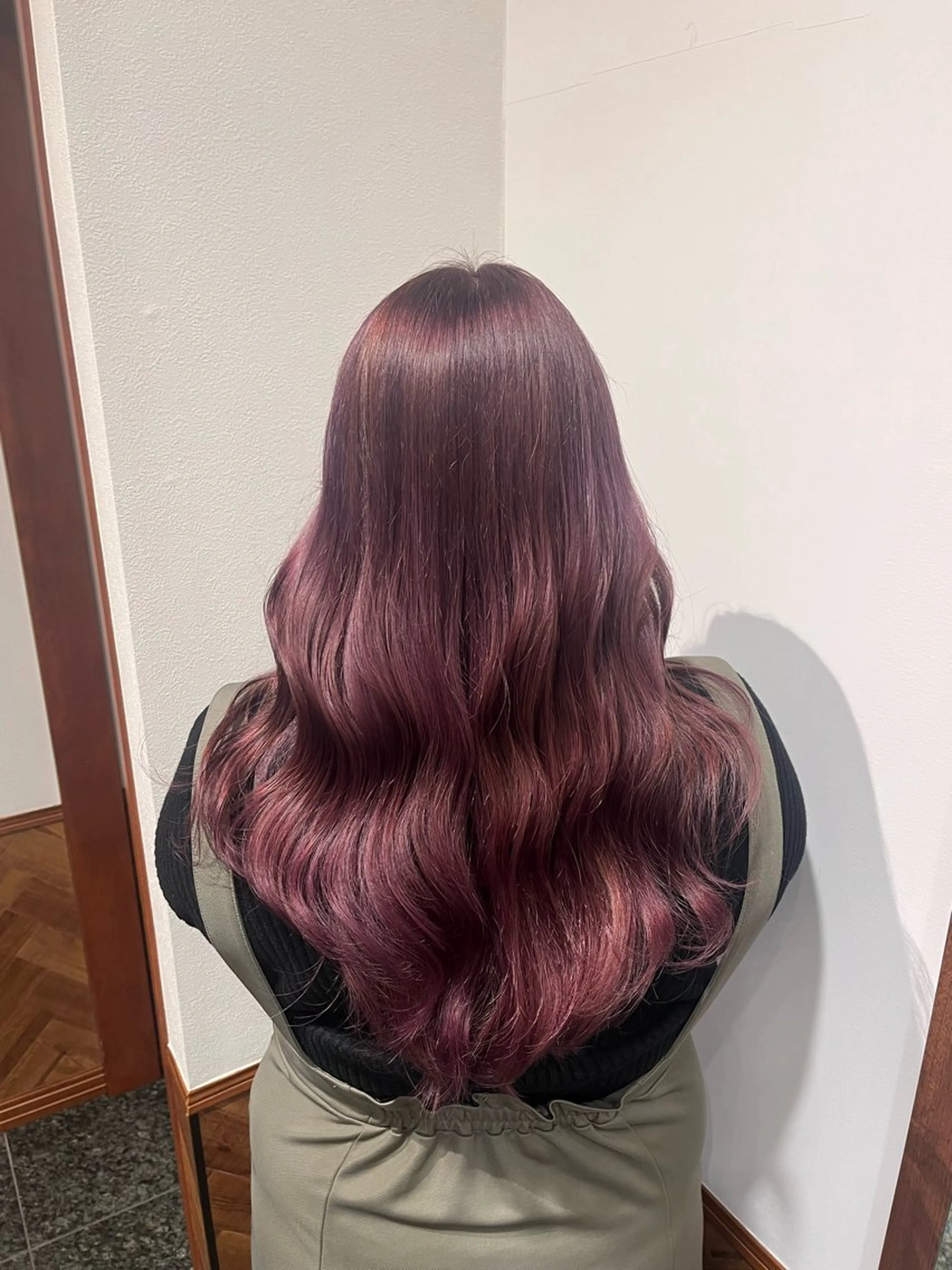 ロング カラー ブリーチ ラベンダーカラー ピンクカラー ピンクラベンダー ART RUSH Rebs 多摩センター店所属・るりな ARTRUSHのヘアスタイル