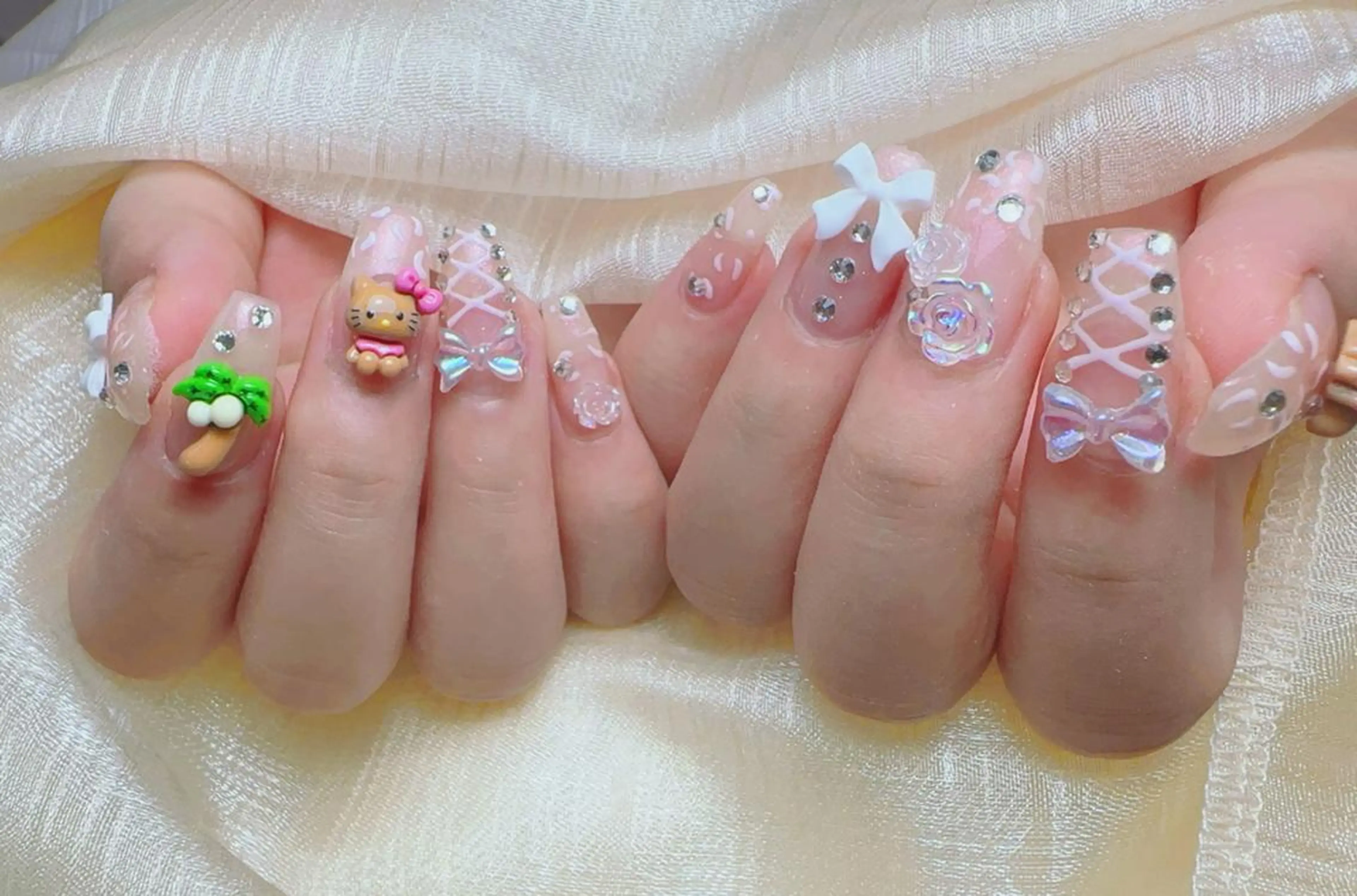 ネイル Rejoice Nail Salonのネイルデザイン