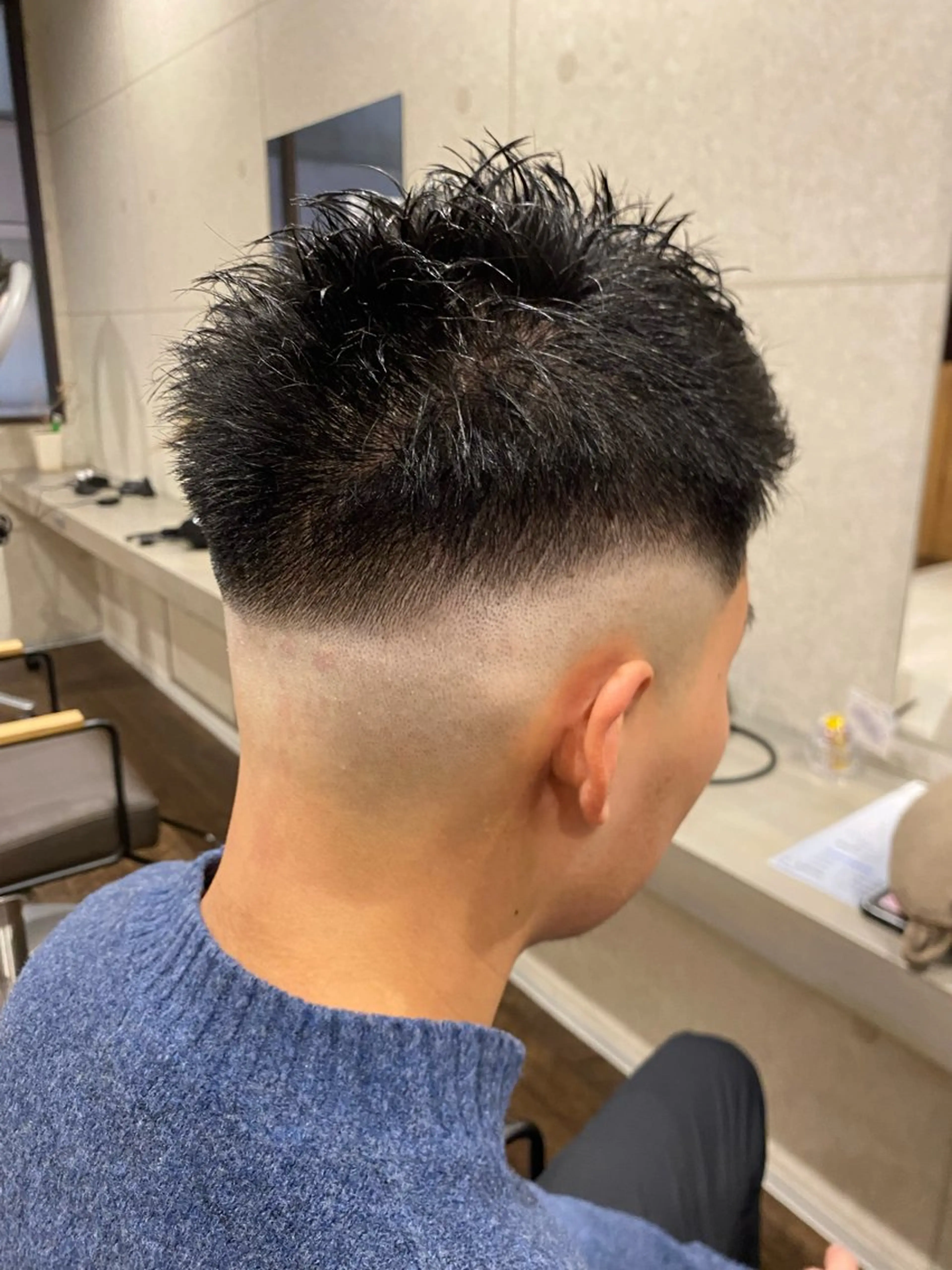 ショート メンズ フェードカット メンズ就活ヘア メンズパーマ デート 似合わせカット カット 👑髪質改善/パーマ /フェード/森田のヘアスタイル