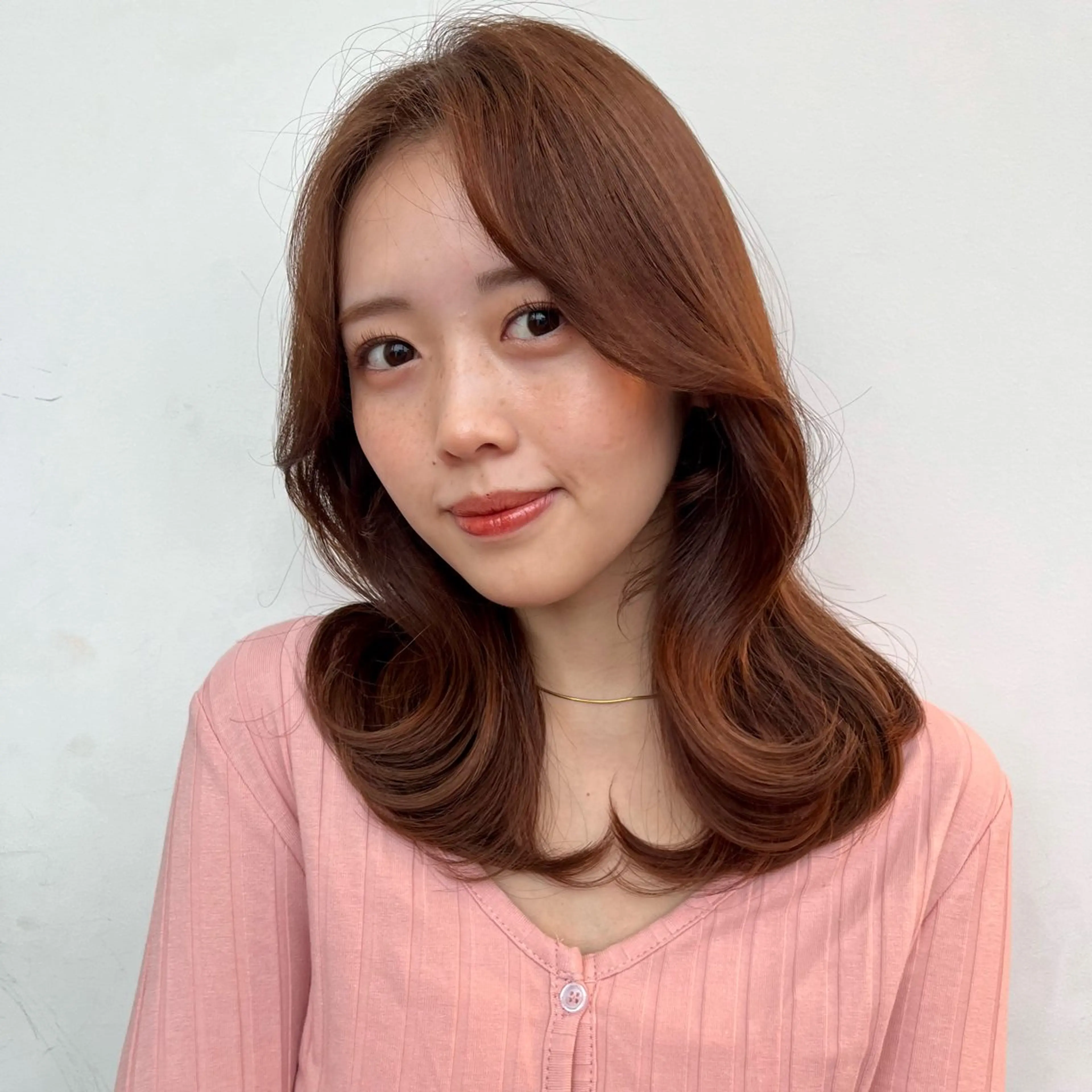 ミディアム レイヤーくびれヘア アレンジmanakaのヘアスタイル