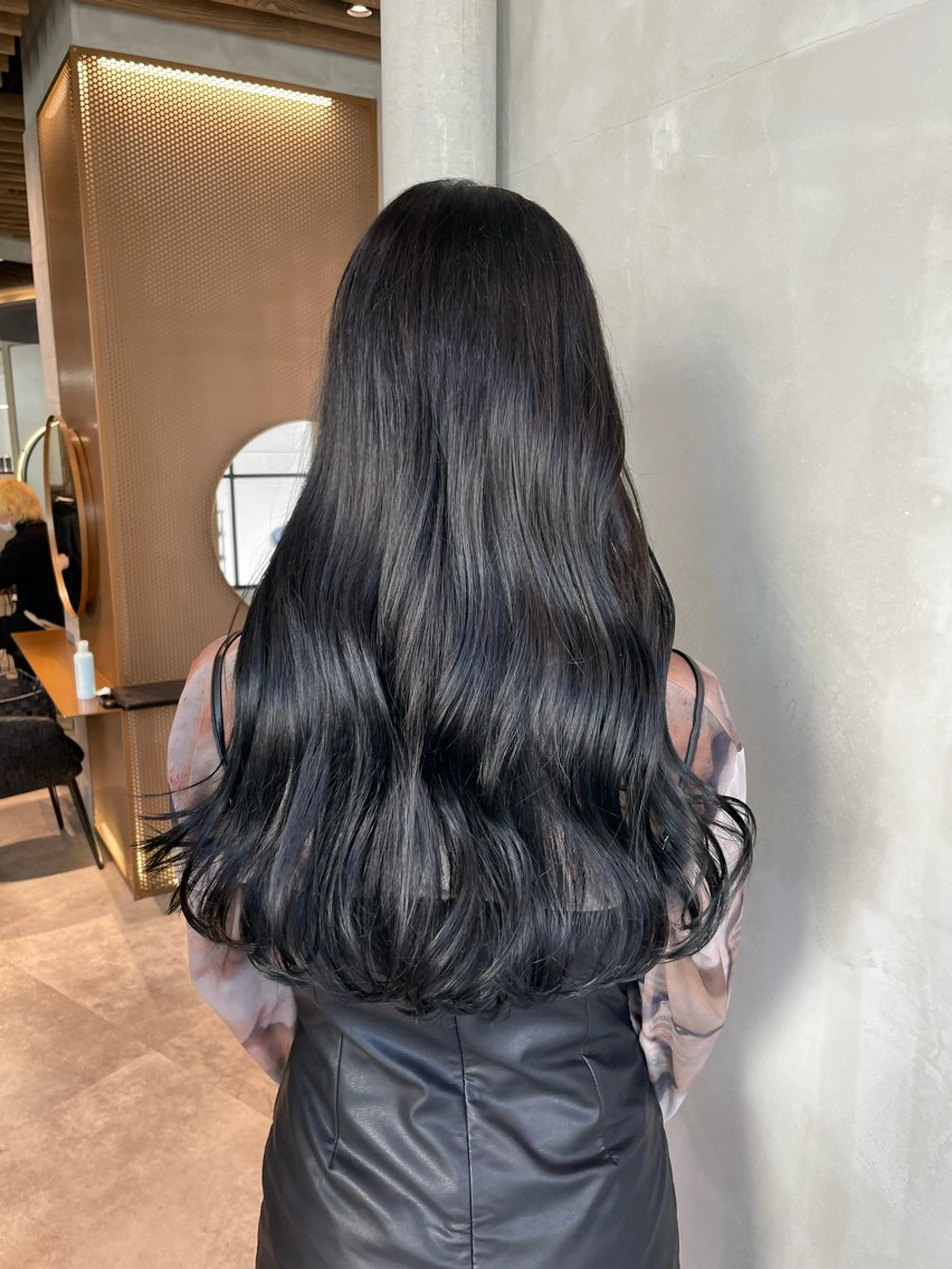 ロング カラー Toiro 新宿所属・新宿/新宿三丁目 yuinaのヘアスタイル