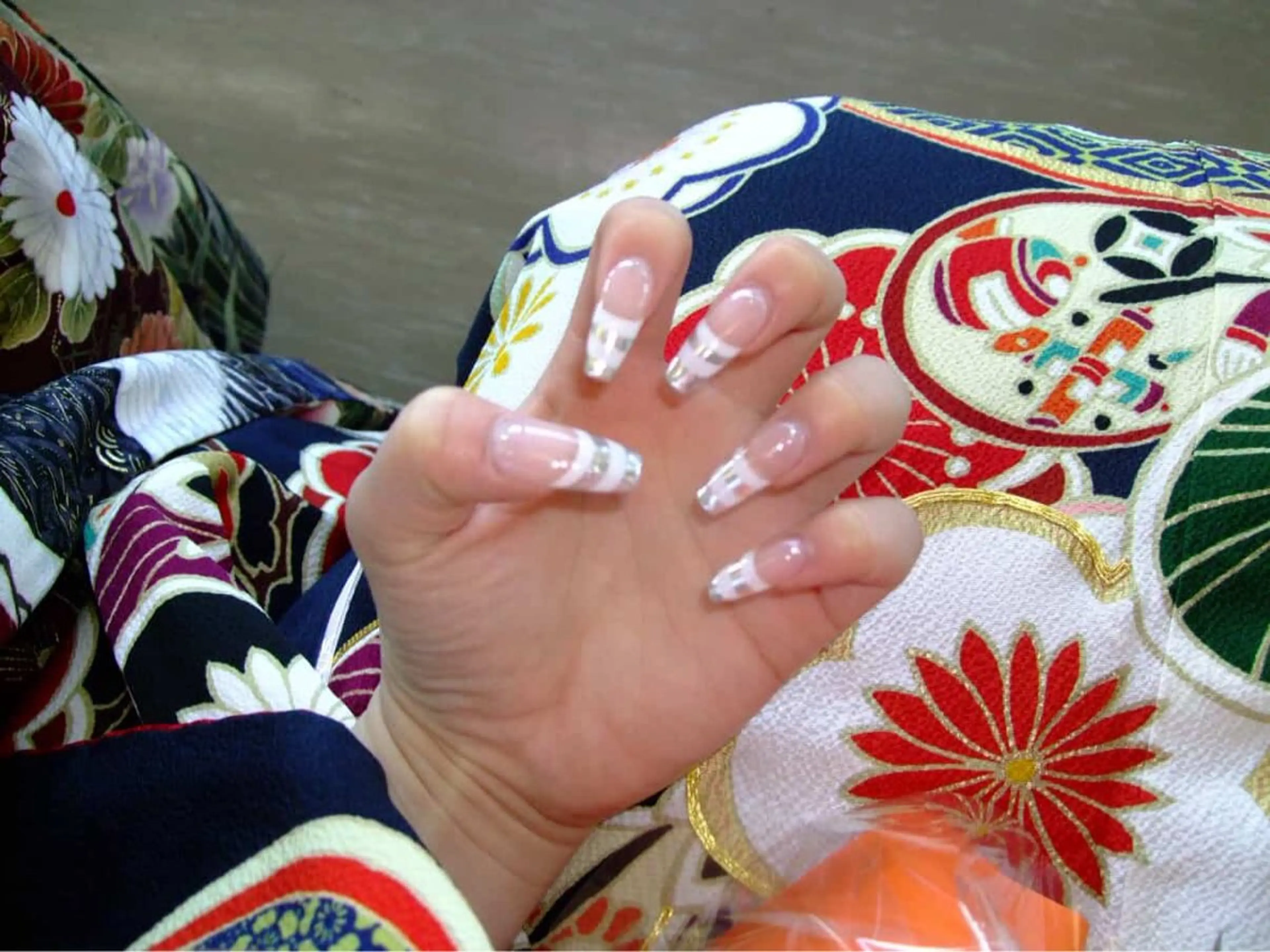 ネイル ハンドネイル 濱岡 咲のネイルデザイン