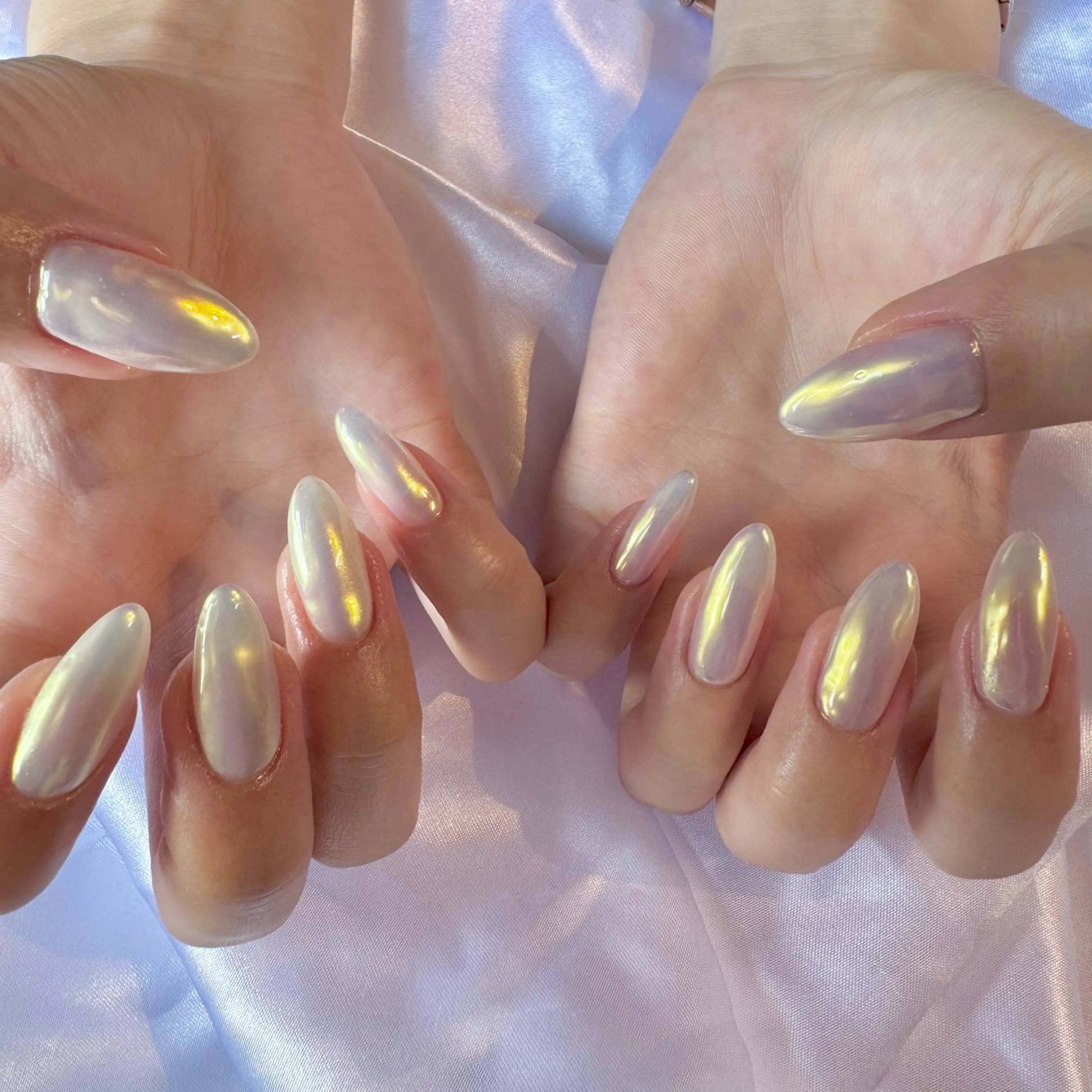 ネイル オーロラネイル ハンドネイル nail salon e'mu💐のネイルデザイン