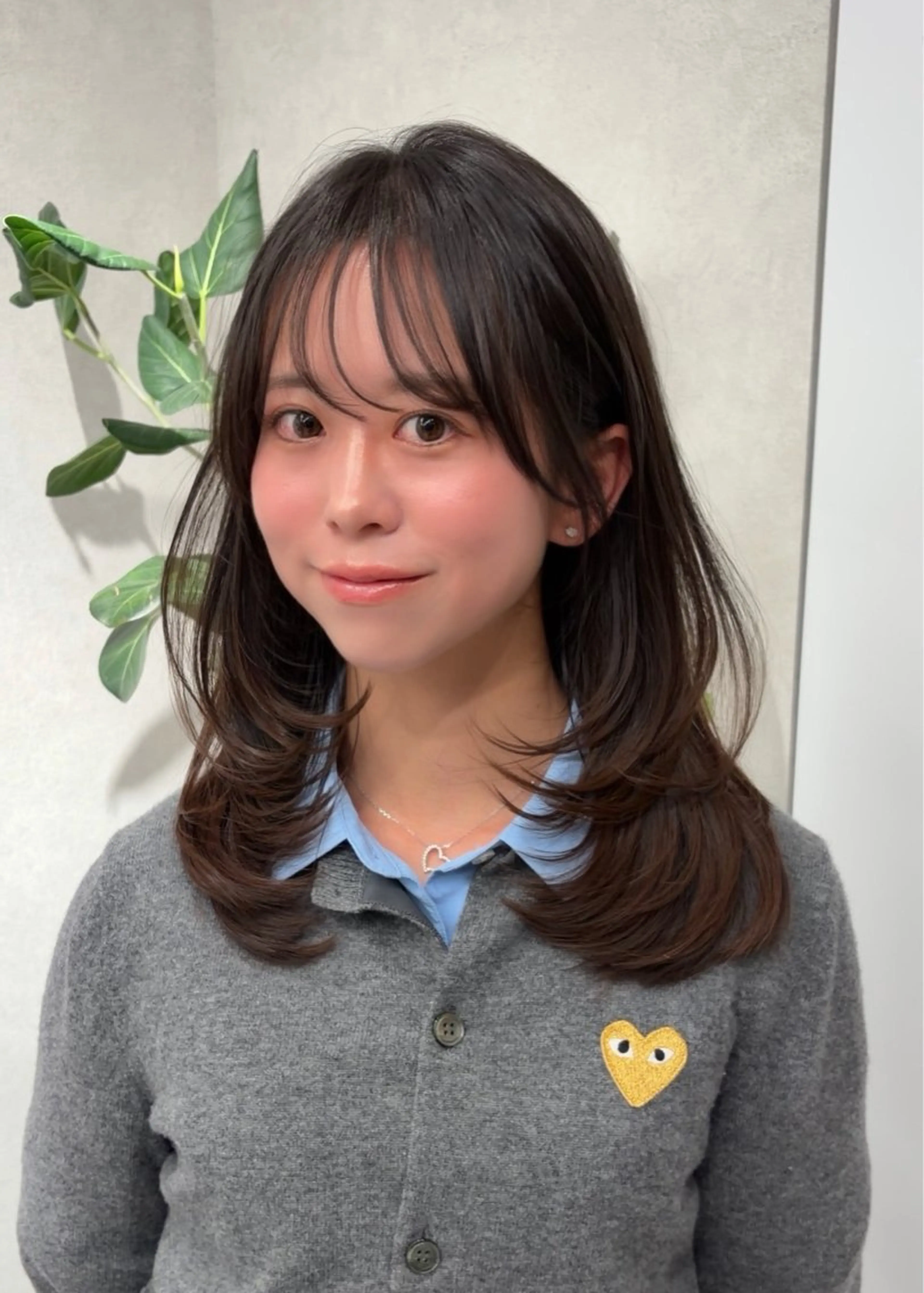 ミディアム カット ヘアカラー トリートメント 🩵レイヤー/似合わ せ/あさか 🩵のヘアスタイル