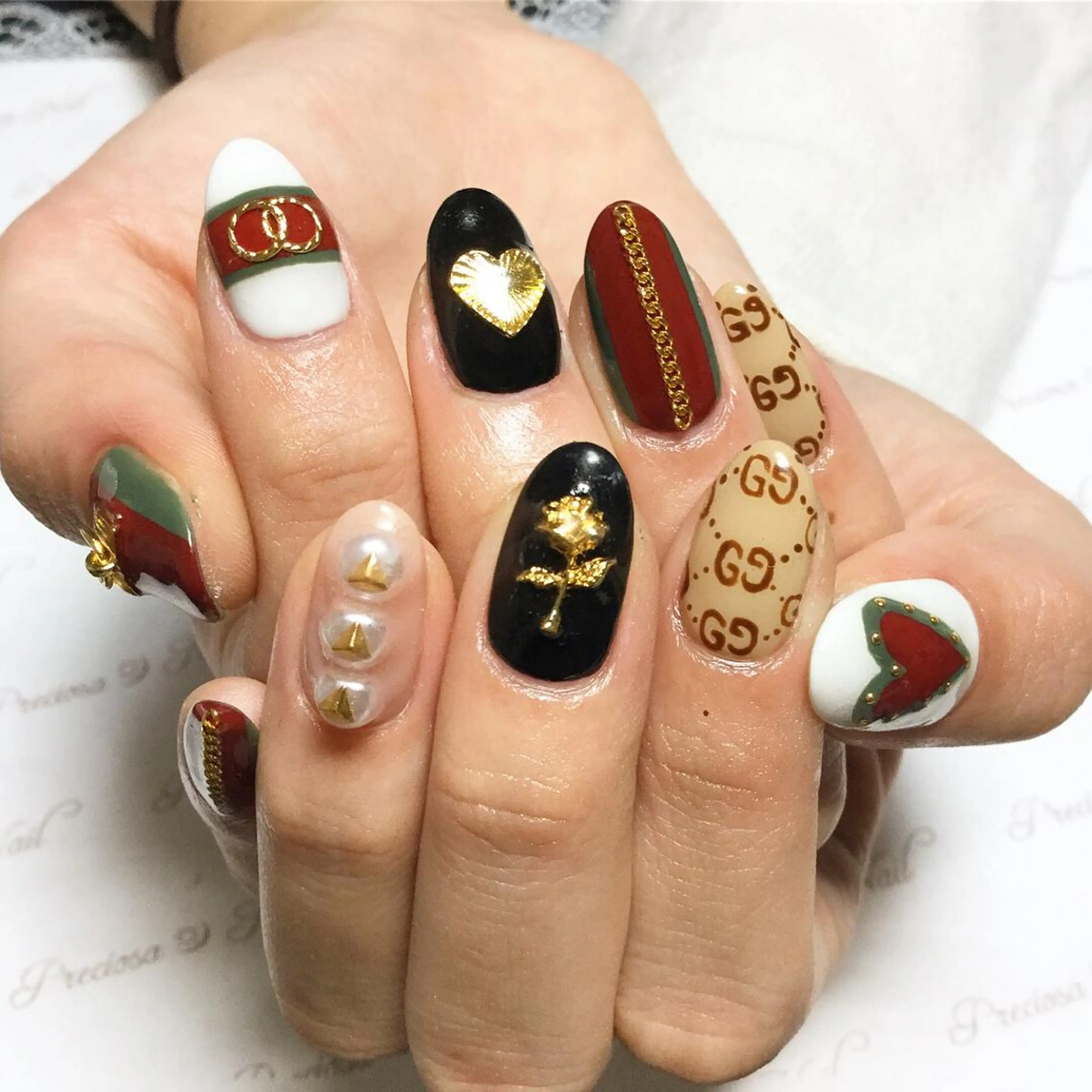 ネイル preciosa.nail所属・久場 晴美のネイルデザイン