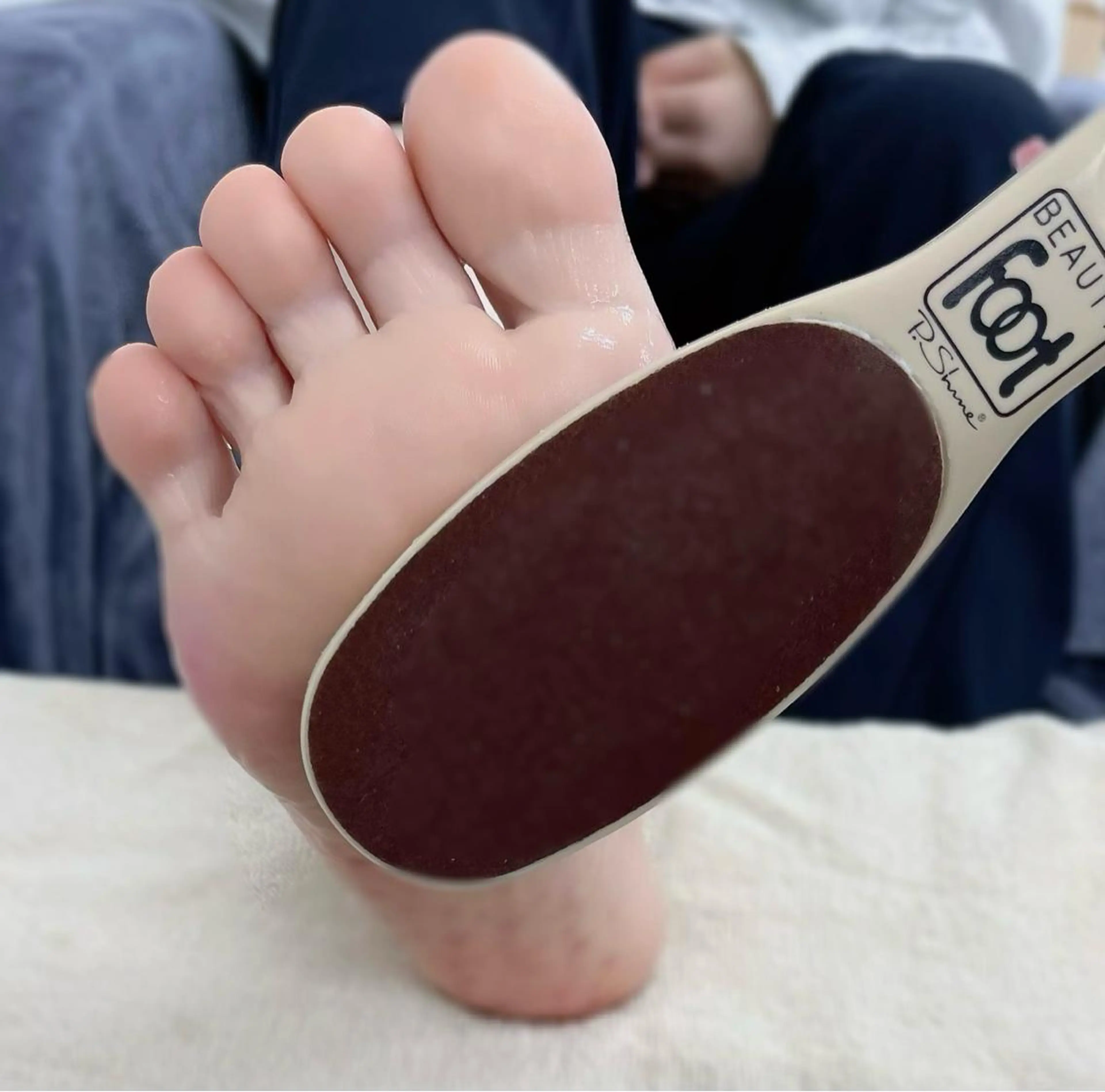 ネイル フットネイル Bianca🩶 SHIONOのネイルデザイン