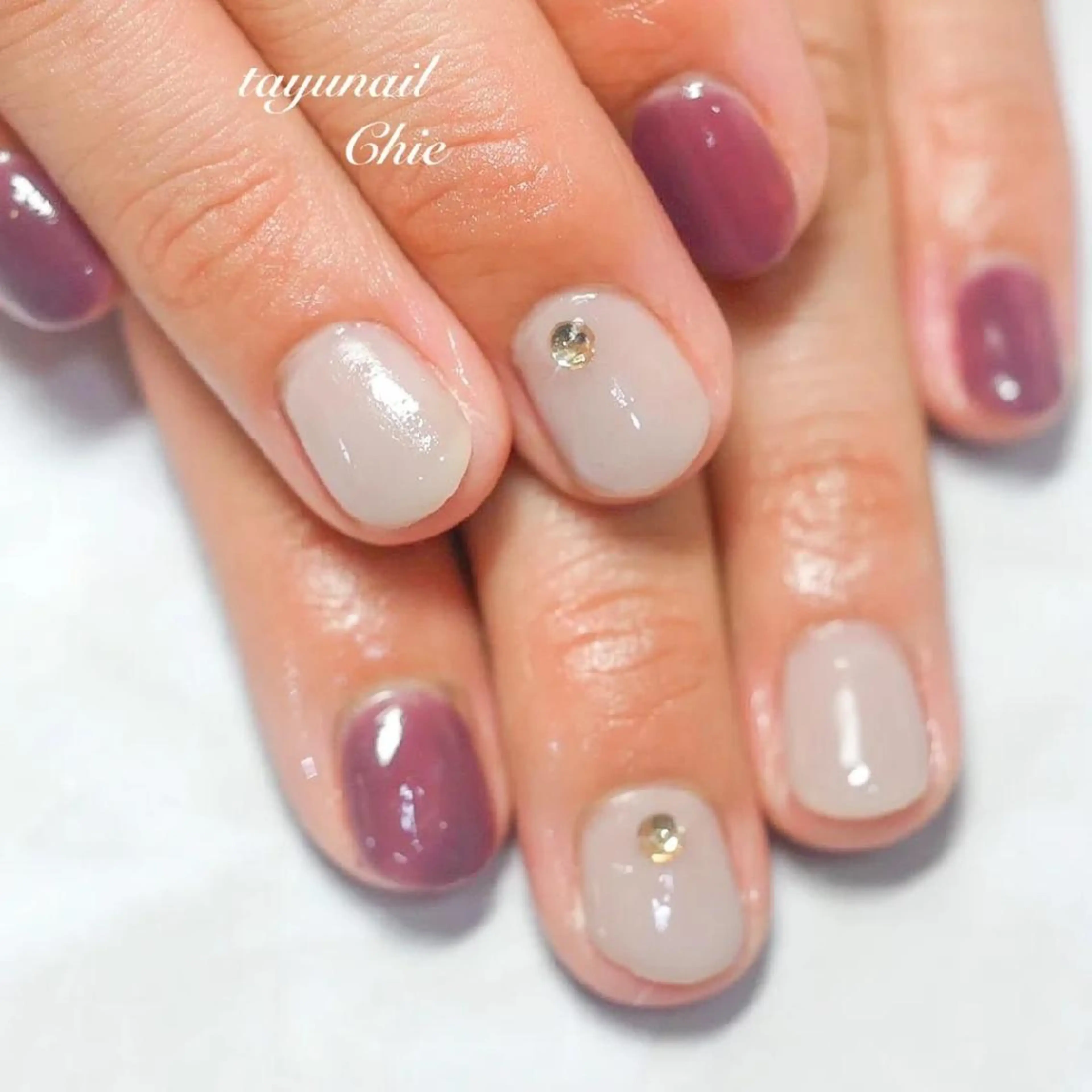 ネイル アートネイル ブルー ボルドー ジェルネイル キラキラネイル ネイルサロン・ネイルスクール　たゆnail所属・ネイルサロン 【たゆnail】のネイルデザイン