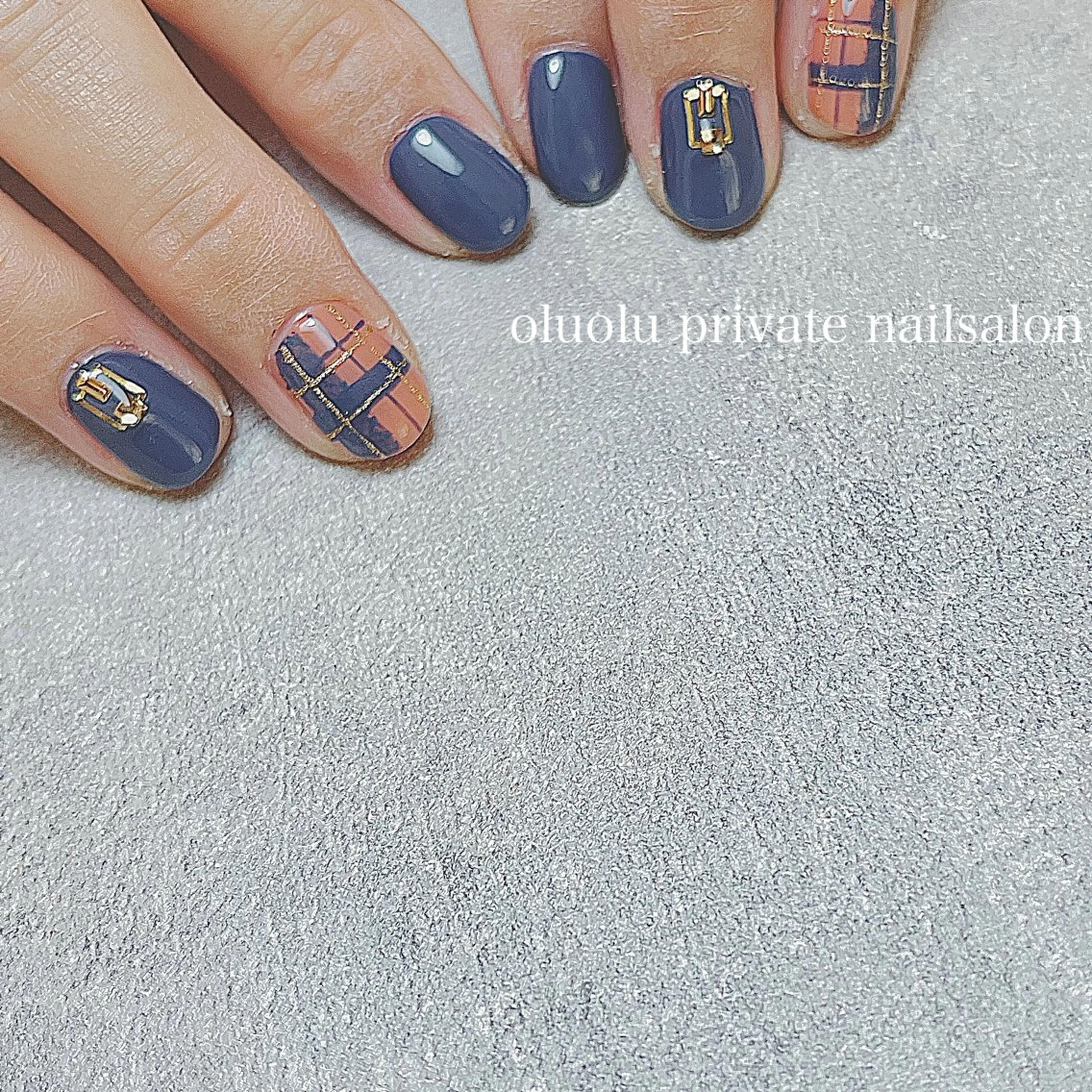 ネイル アートネイル ブルー フットネイル ニュアンスネイル ショートネイル ハンドネイル 大村 紬華のネイルデザイン