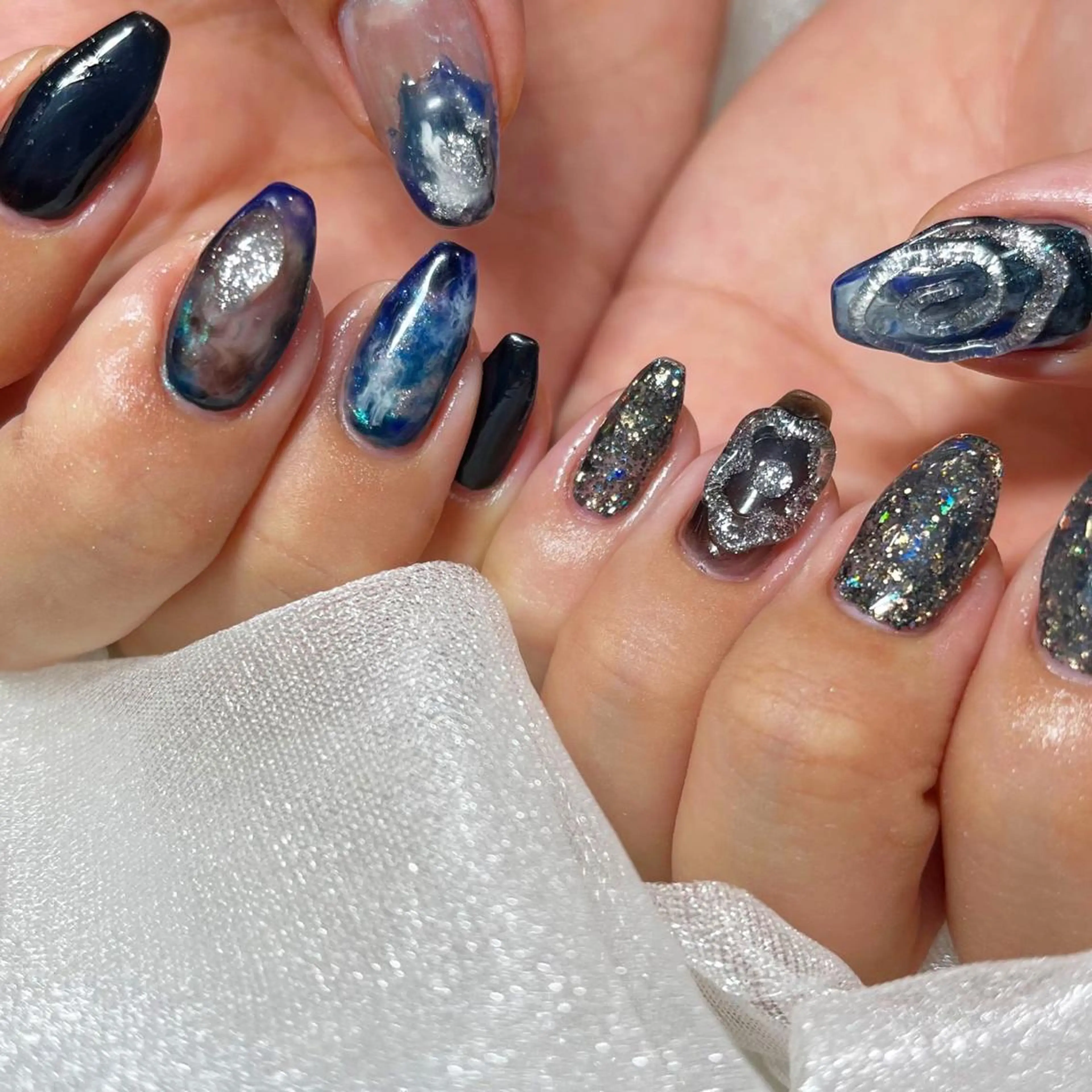 ネイル オーロラネイル クリアネイル 氷ネイル・うるうるネイル 韓国ネイル ニュアンスネイル Salon Ｋのネイルデザイン