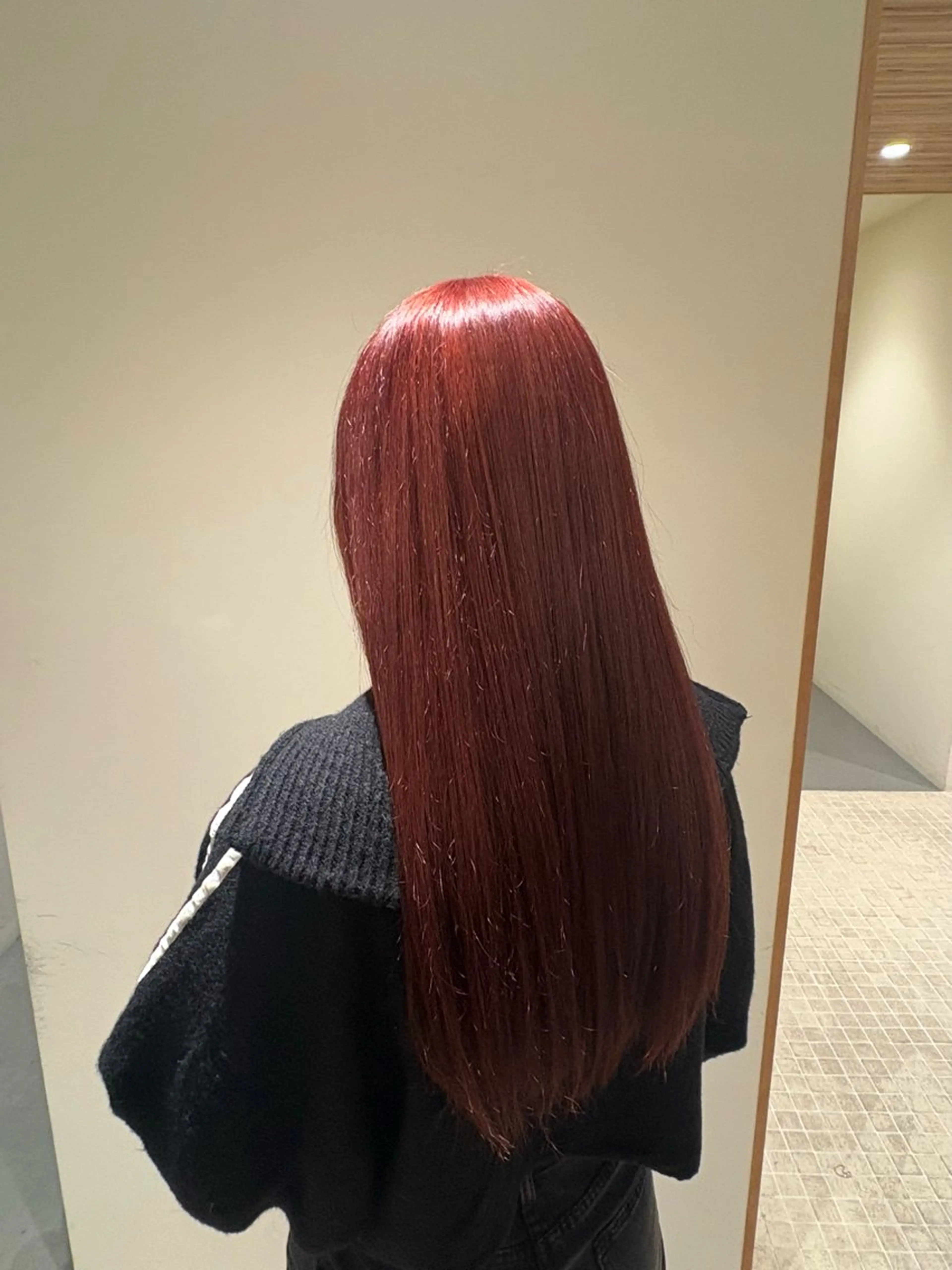 ロング ヘアカラー こすげ あさみのヘアスタイル