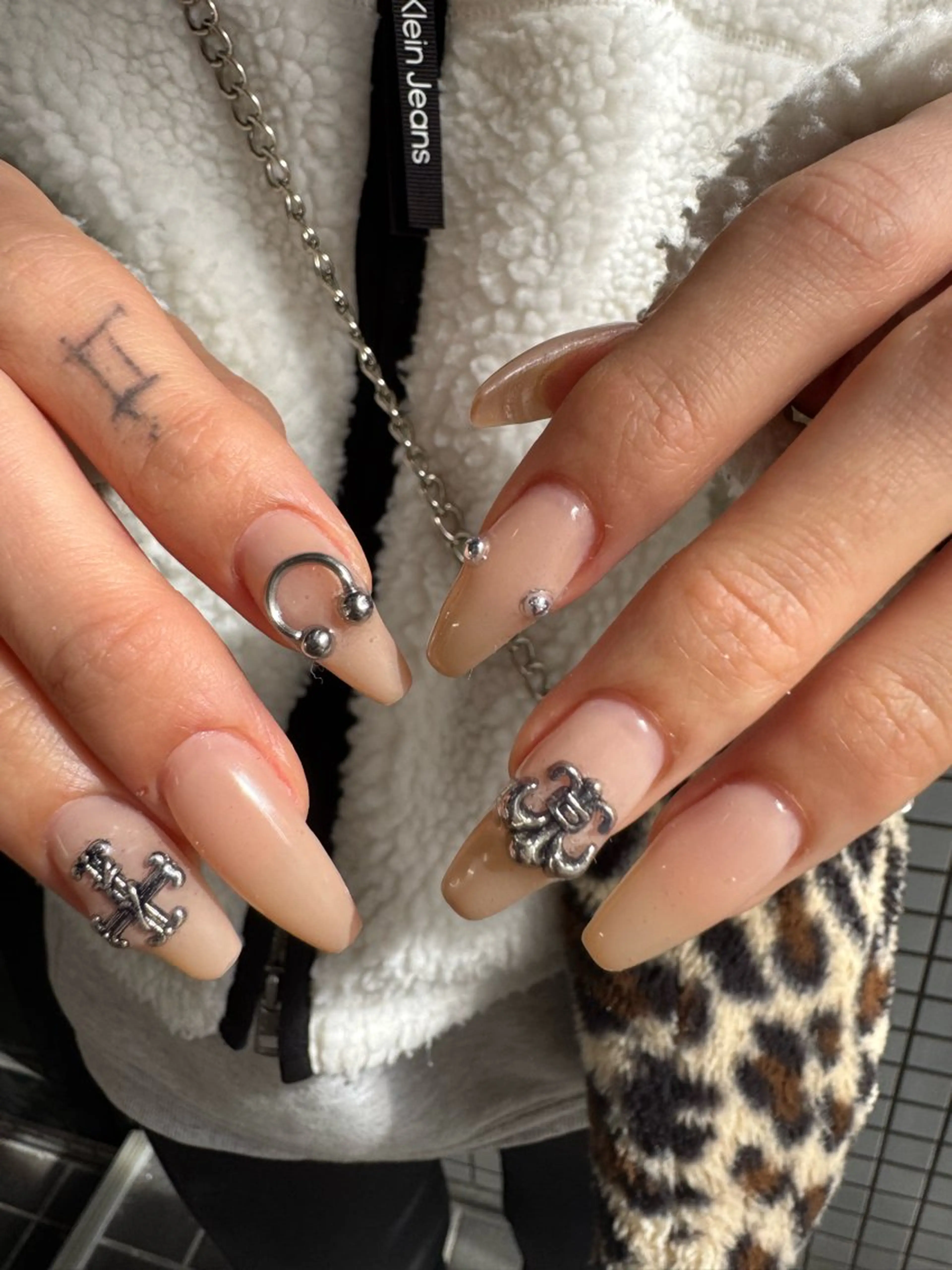 ネイル MITSUKI🪡 海外/個性派/ロングのネイルデザイン