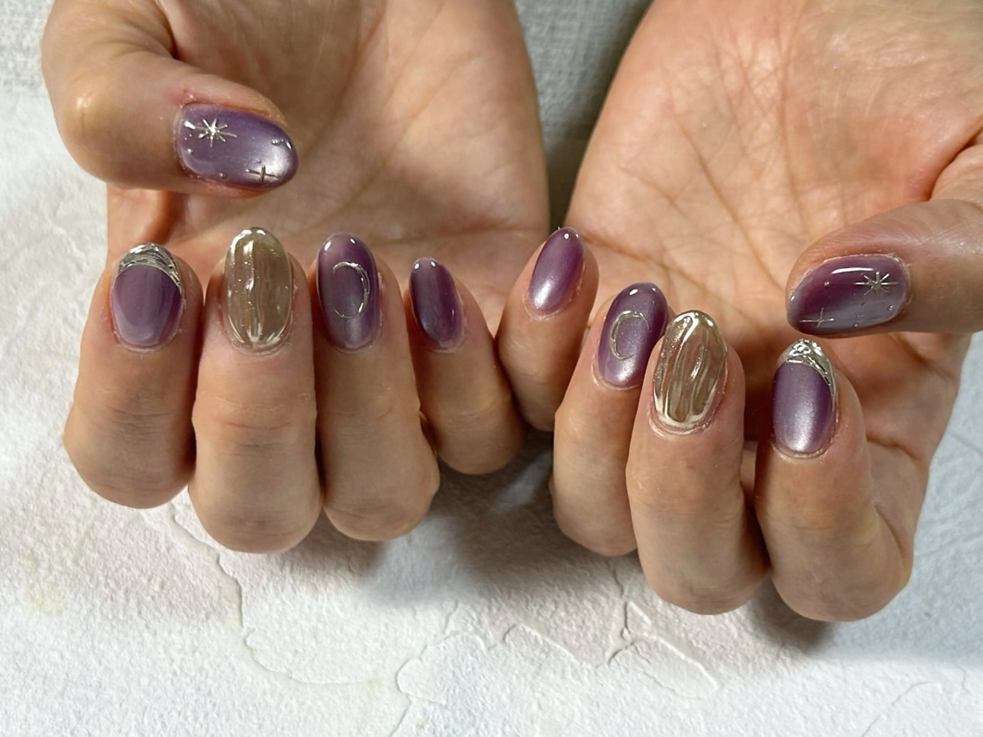 ネイル オーロラネイル フットネイル フレンチネイル ジェルネイル マグネットネイル kiki nail たまプラーザのネイルデザイン