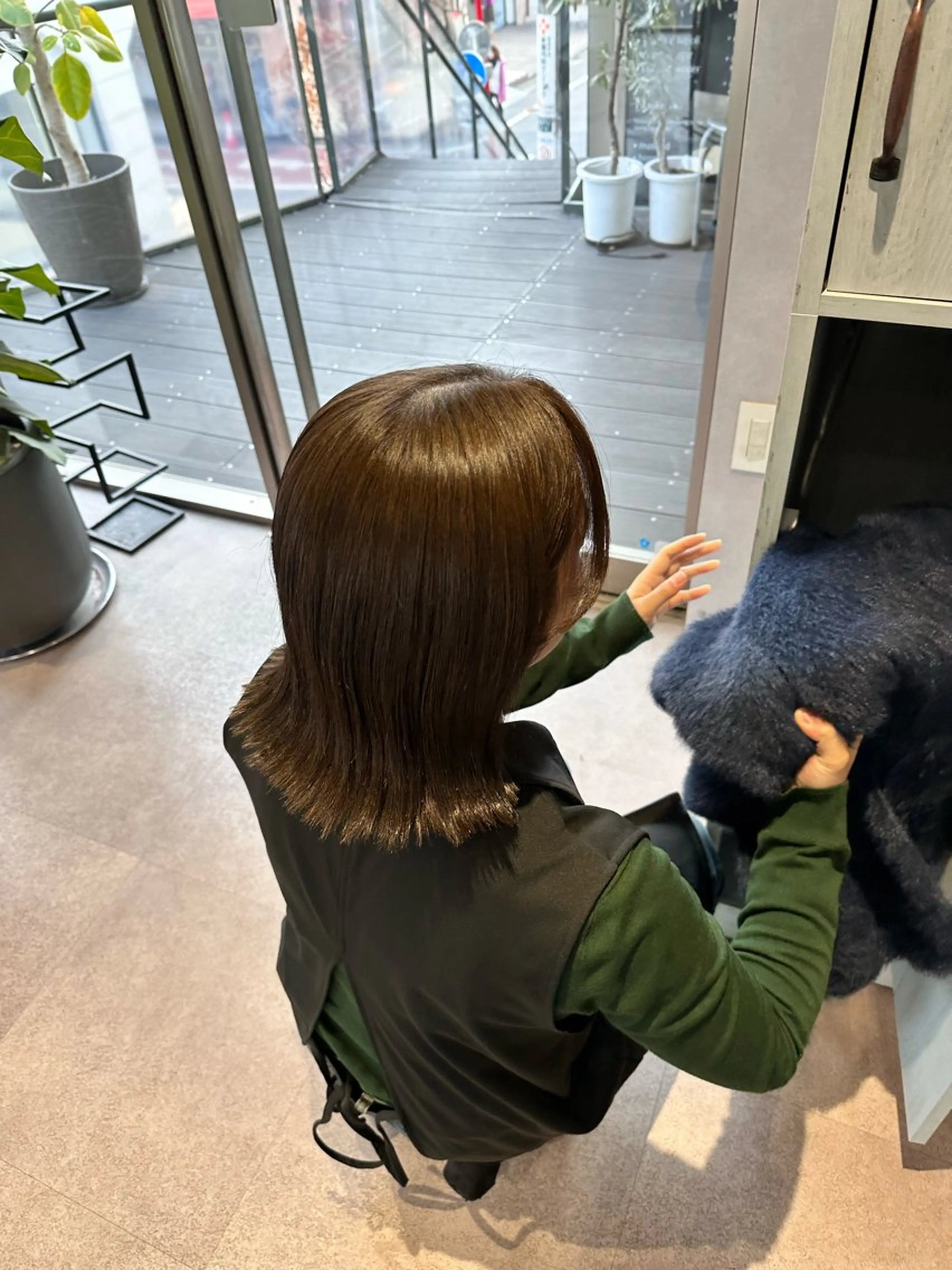 セミロング カラー カット 韓国風/オシャレ /縮毛矯正/滝口琴未のヘアスタイル