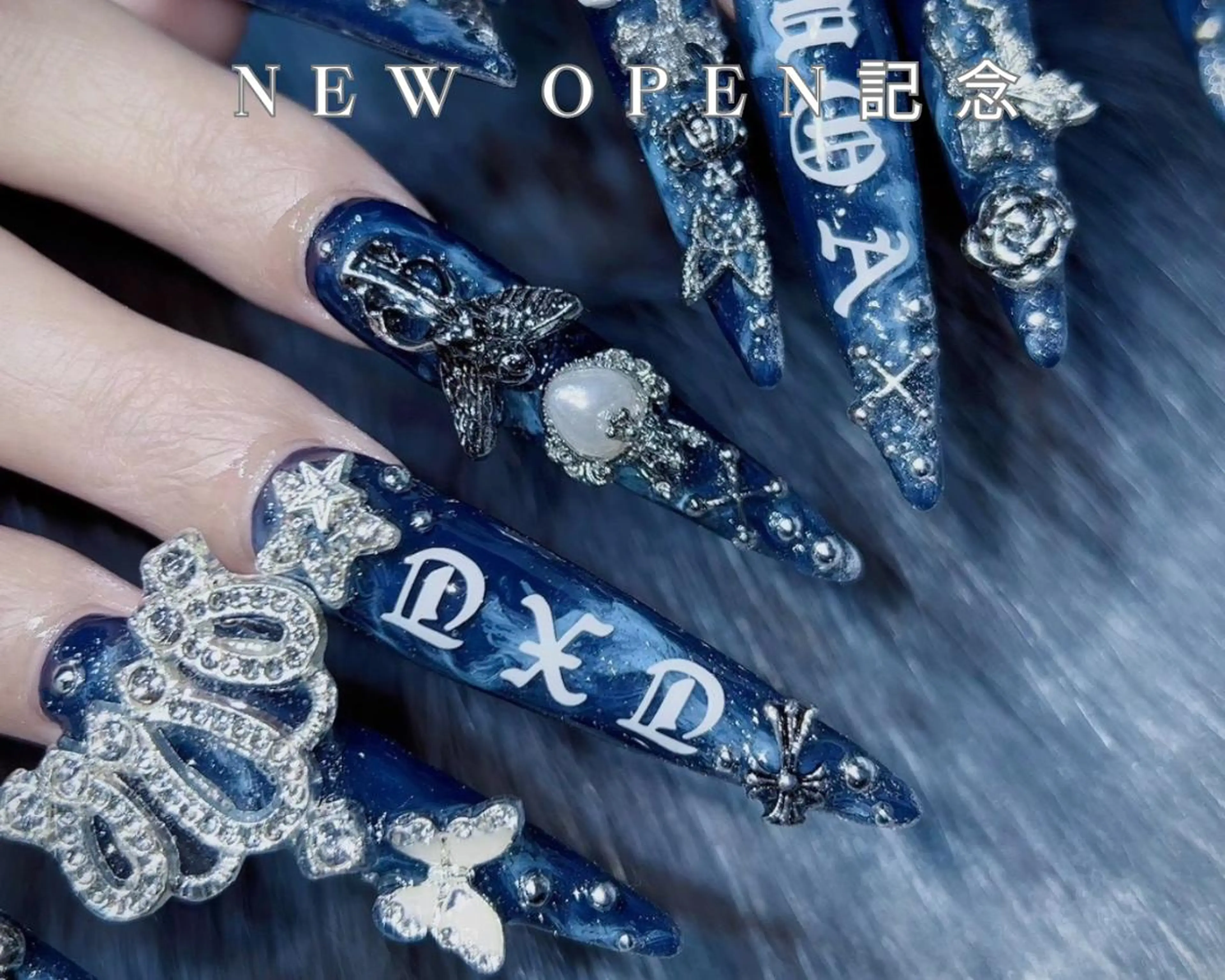 ネイル オーロラネイル ボルドー クリアネイル フラッシュネイル フットネイル 長さだし/持ち込み 2me心斎橋moeaのネイルデザイン