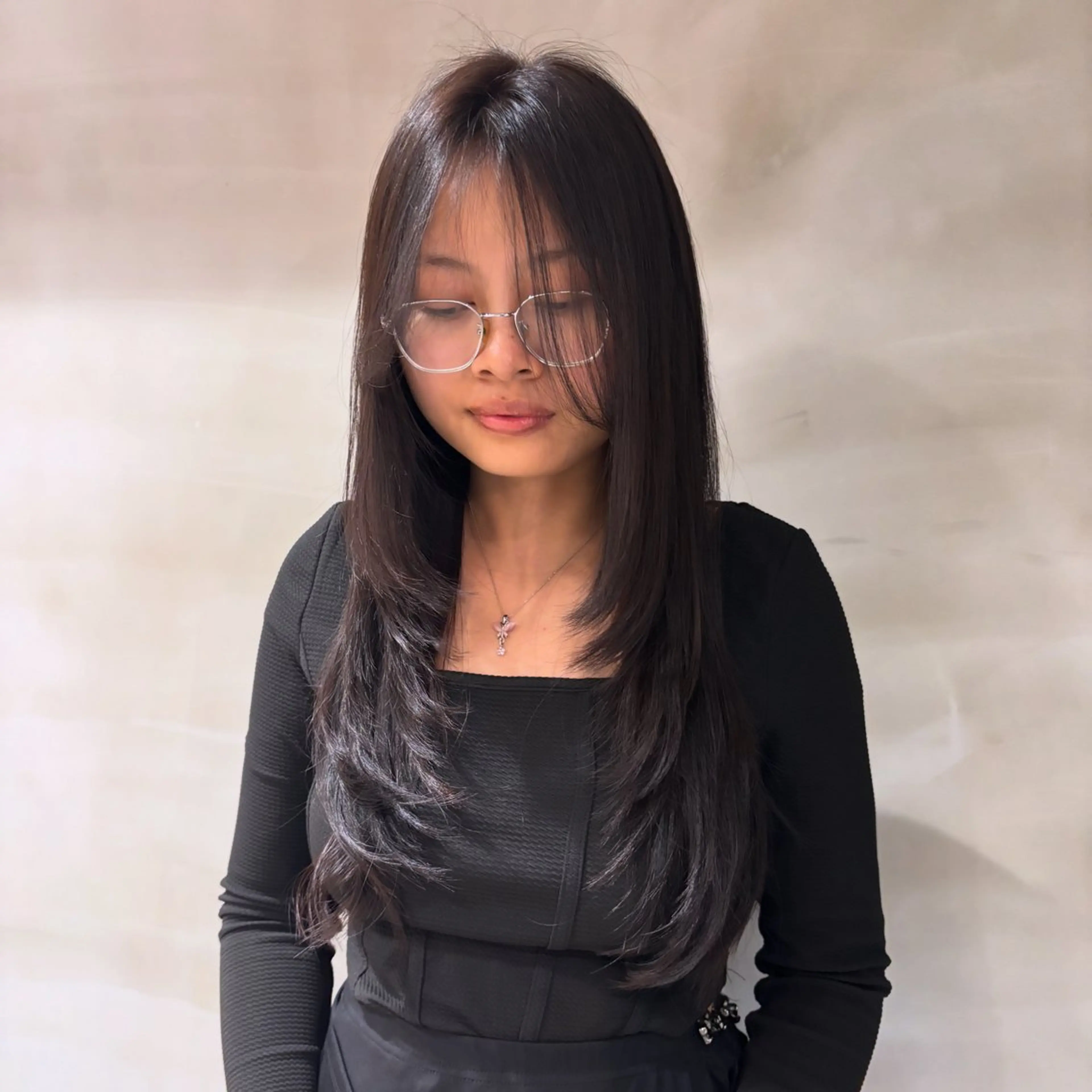 ロング ハイレイヤー レイヤーカット ロング カット のどか 髪質改善/ボブモデルのヘアスタイル