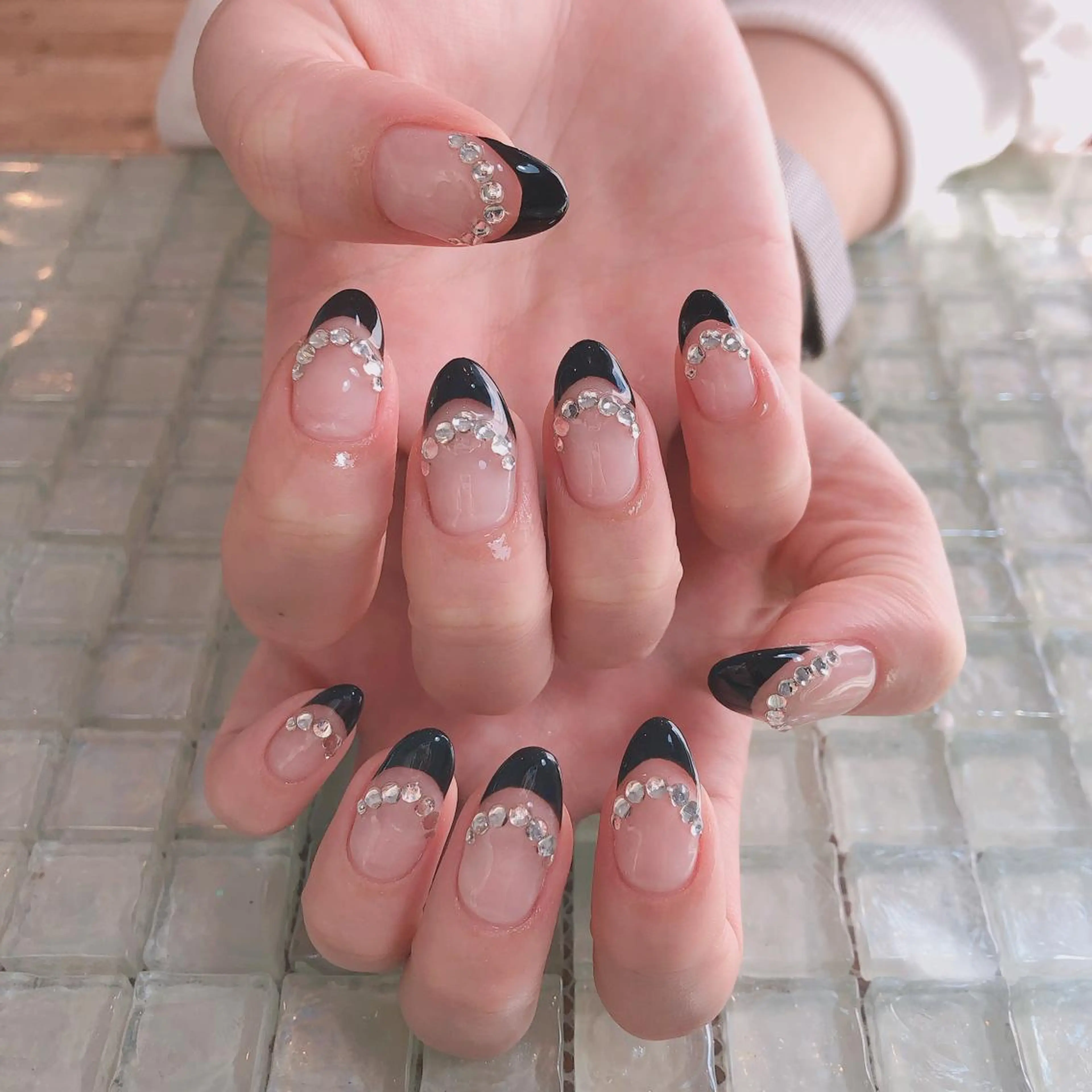 『スカルプ10本アート』オフ、ドライケア、アート10本(3D、ペイント、シール、ストーン、ミラー)別途料金パーツありの写真