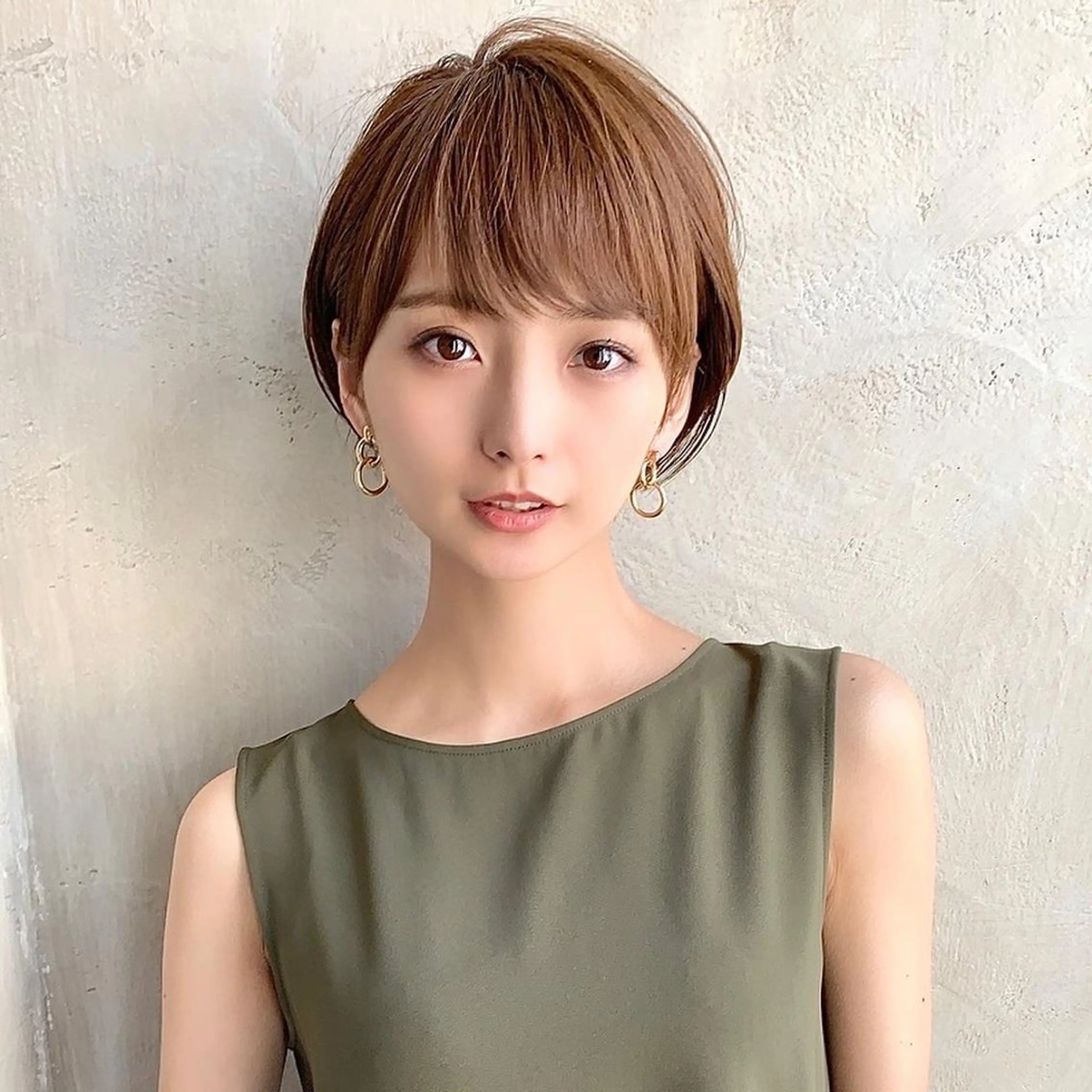 ショート ショートヘア 小顔カット カット ヘアカラー トリートメント ショート、ボブの神✨ 峯朋也✂︎✨のヘアスタイル