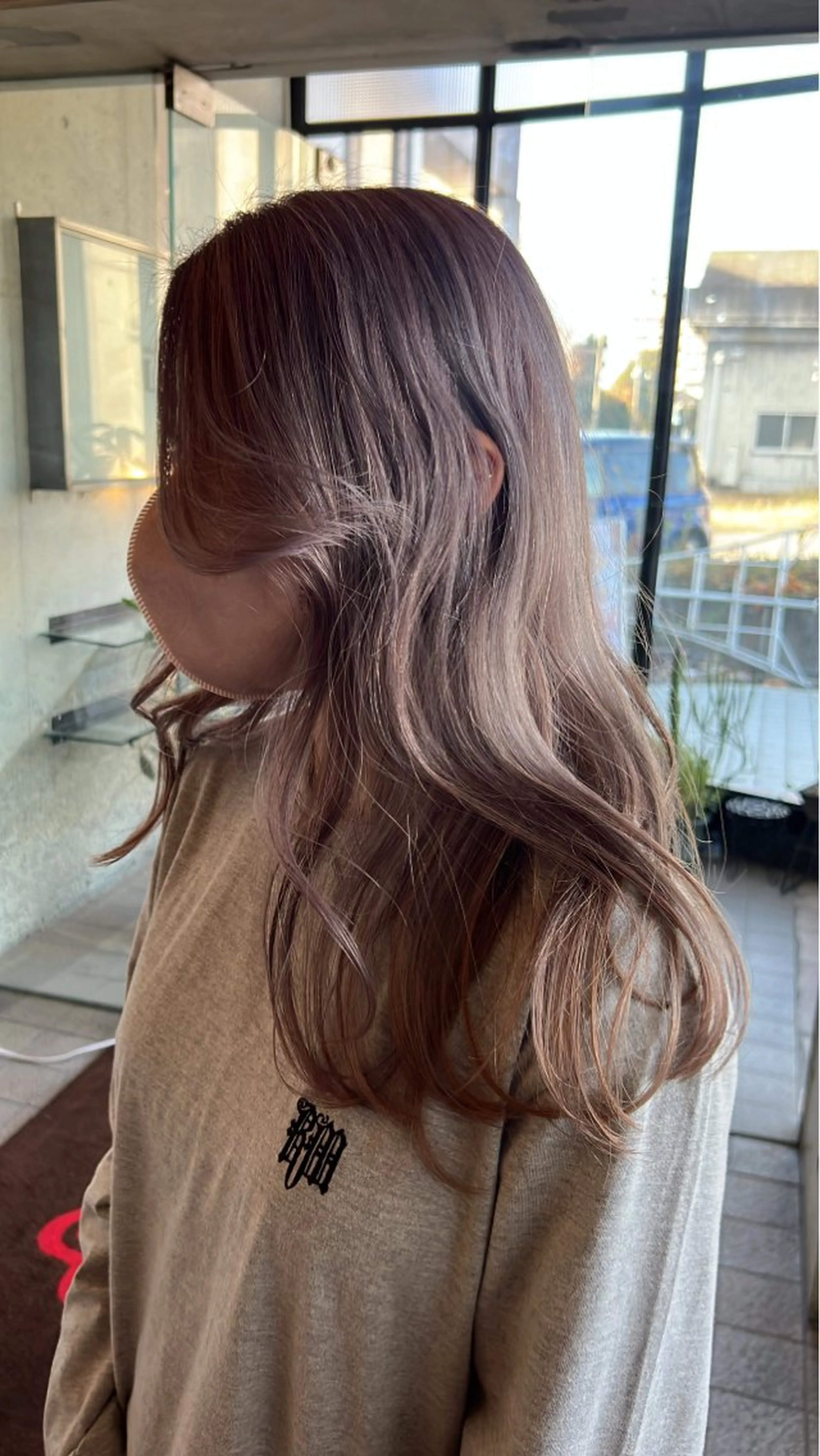 ロング カラー 只野 真衣のヘアスタイル